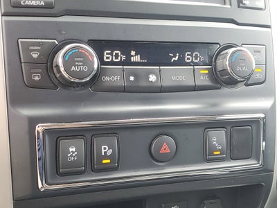 2017 Nissan Titan SV