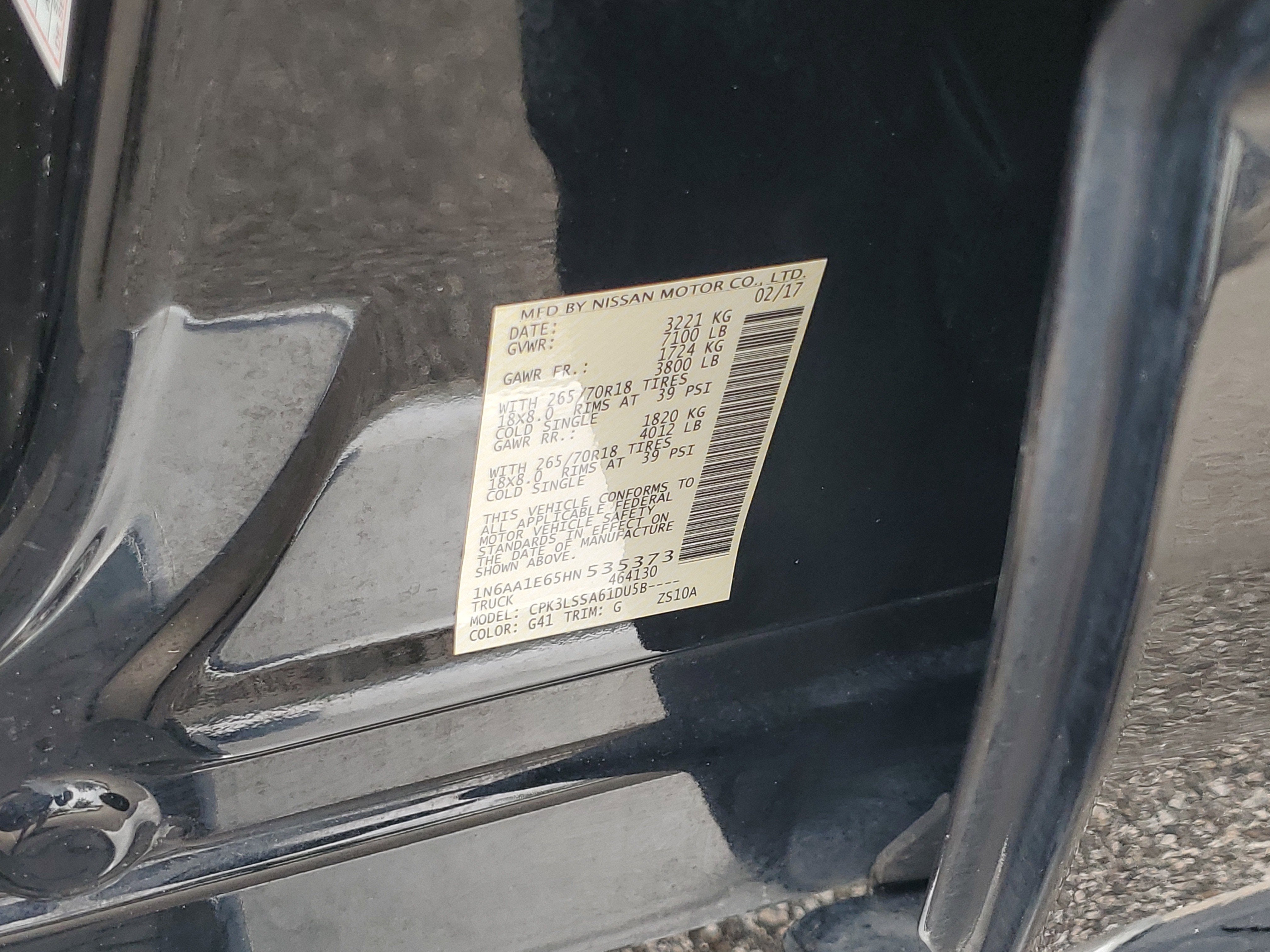 2017 Nissan Titan SV