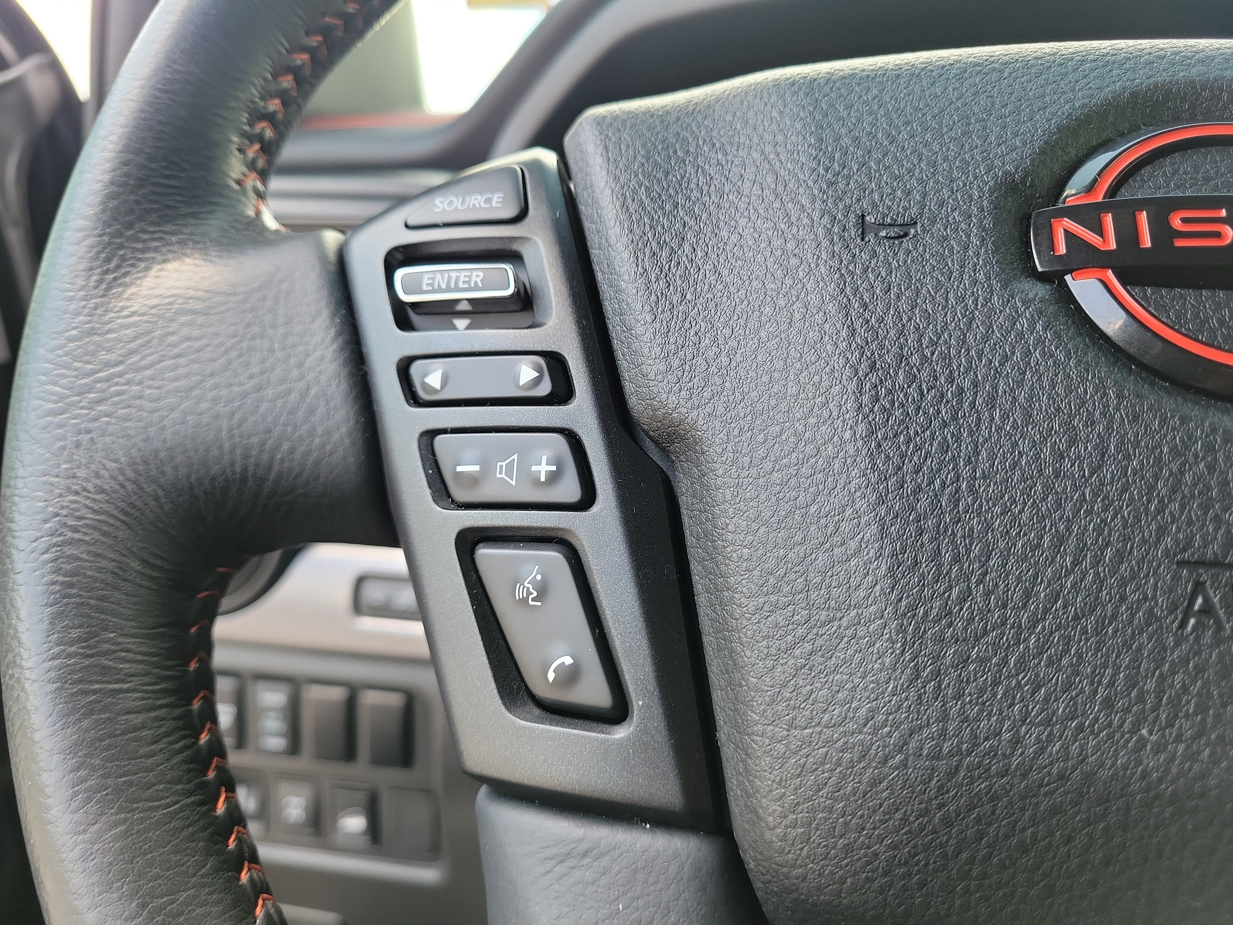 2024 Nissan Titan PRO-4X