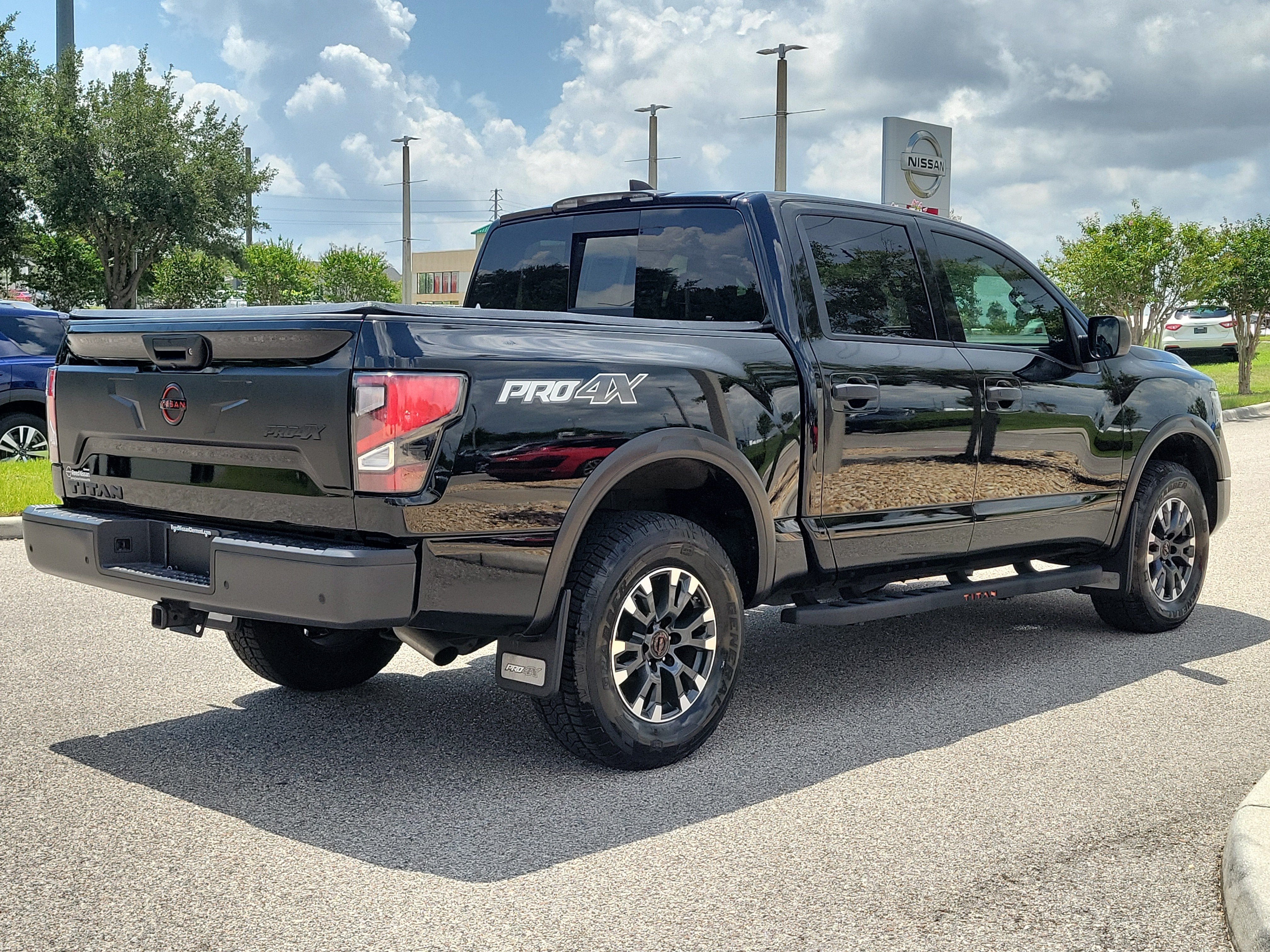 2024 Nissan Titan PRO-4X
