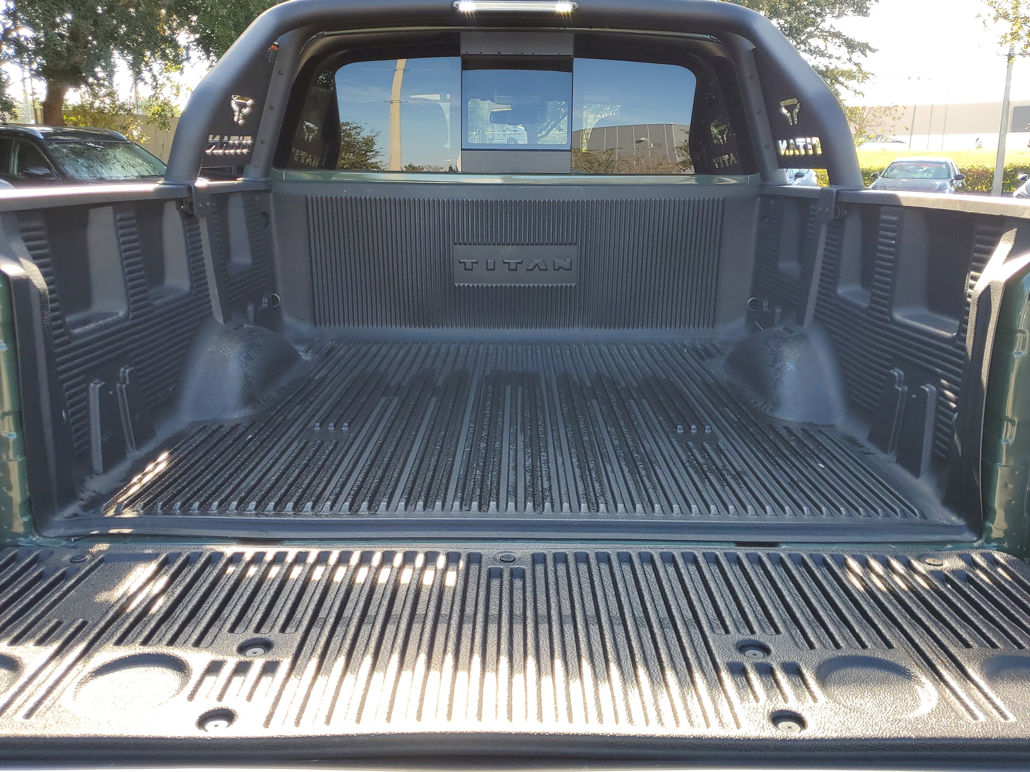 2024 Nissan Titan SV