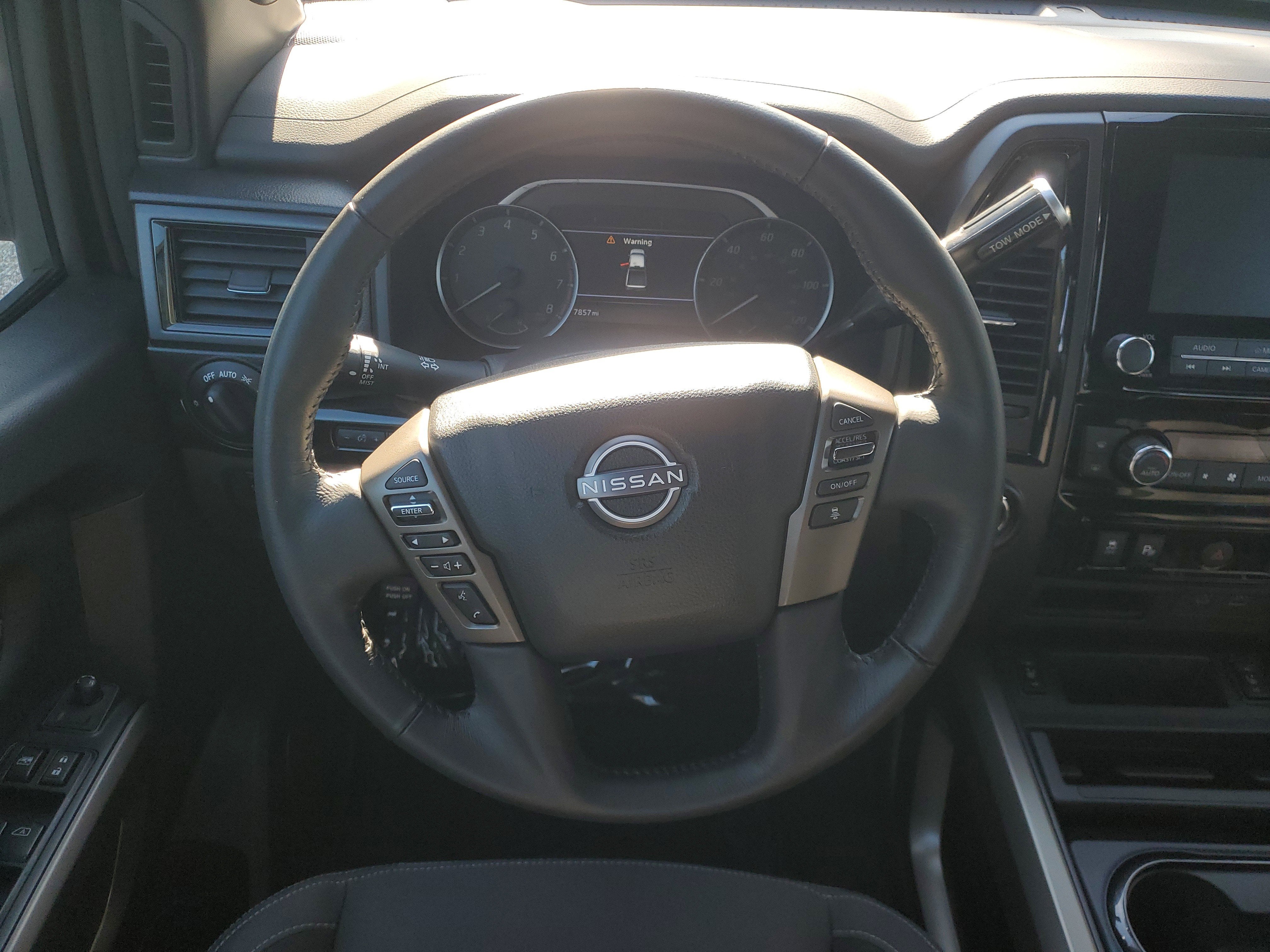 2024 Nissan Titan SV