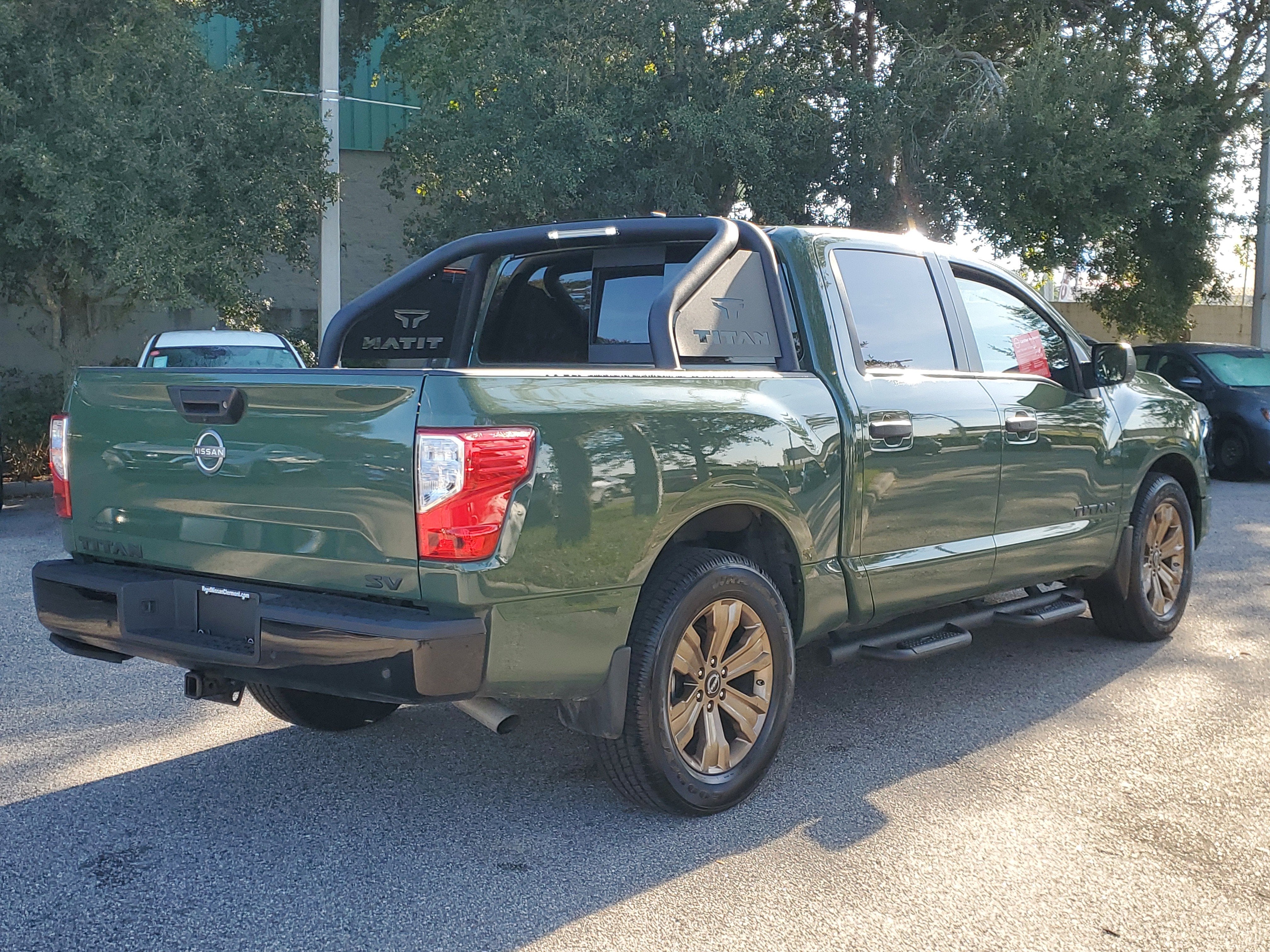 2024 Nissan Titan SV