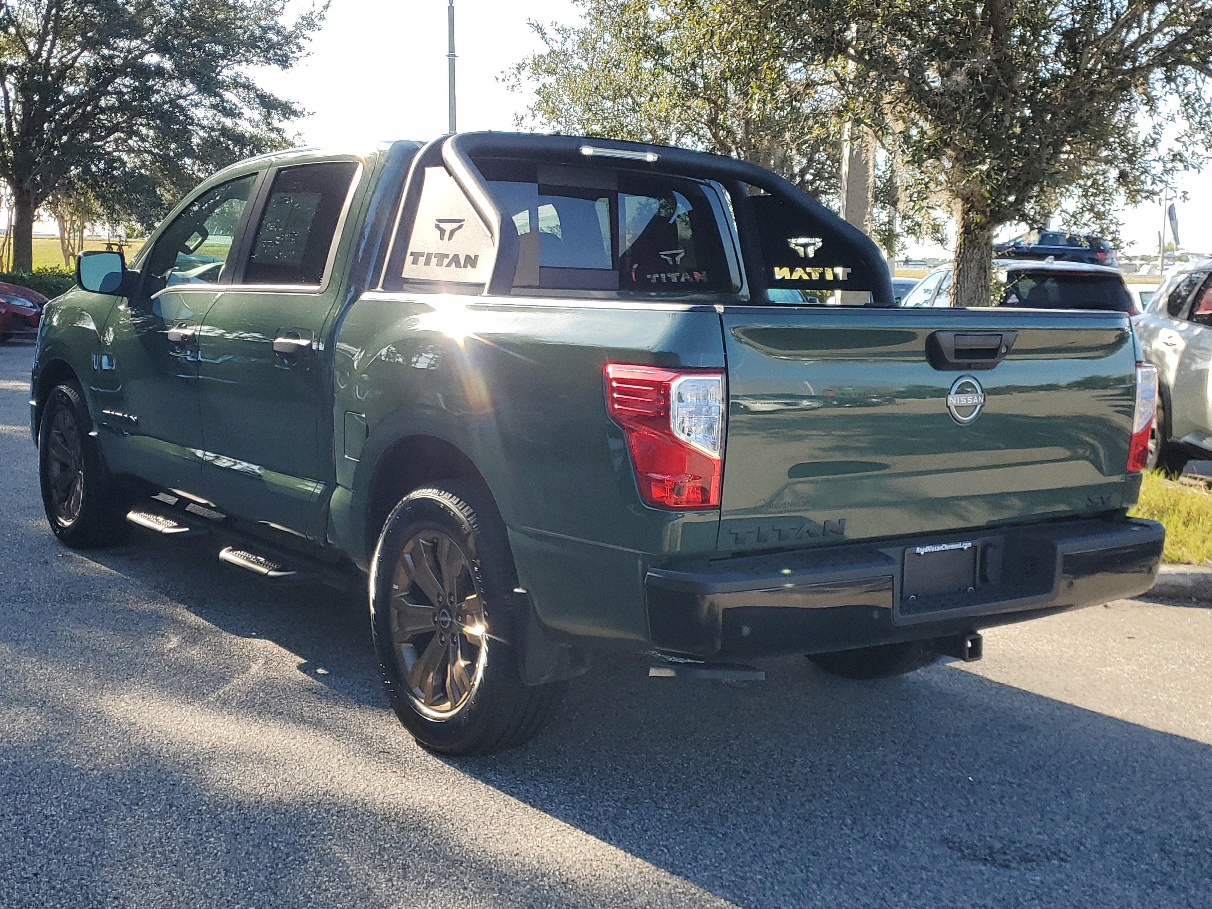 2024 Nissan Titan SV