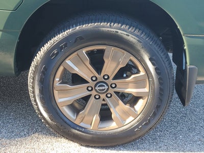 2024 Nissan Titan SV