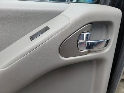 2017 Nissan Frontier SV V6