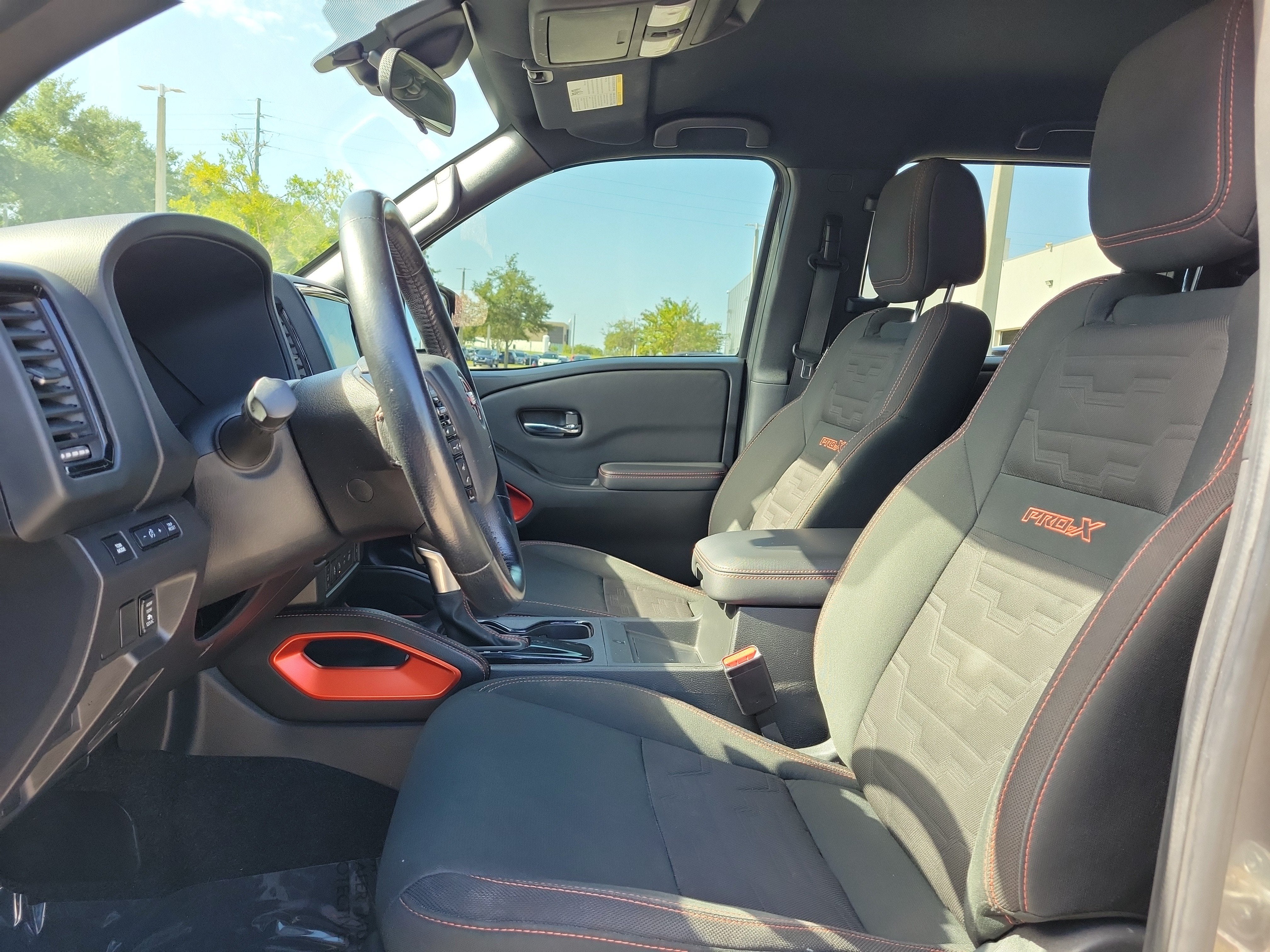 2022 Nissan Frontier PRO-X