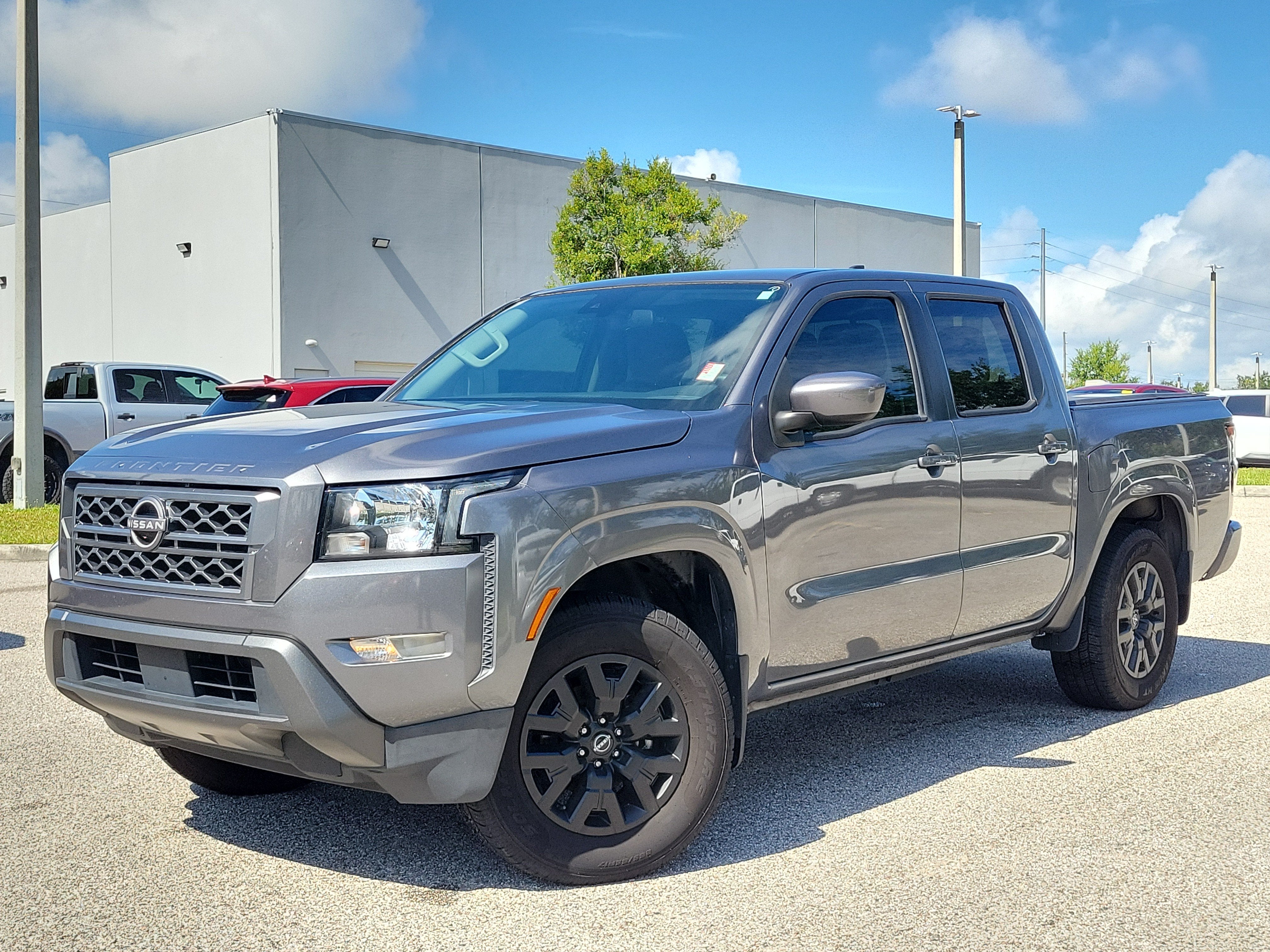 2022 Nissan Frontier SV