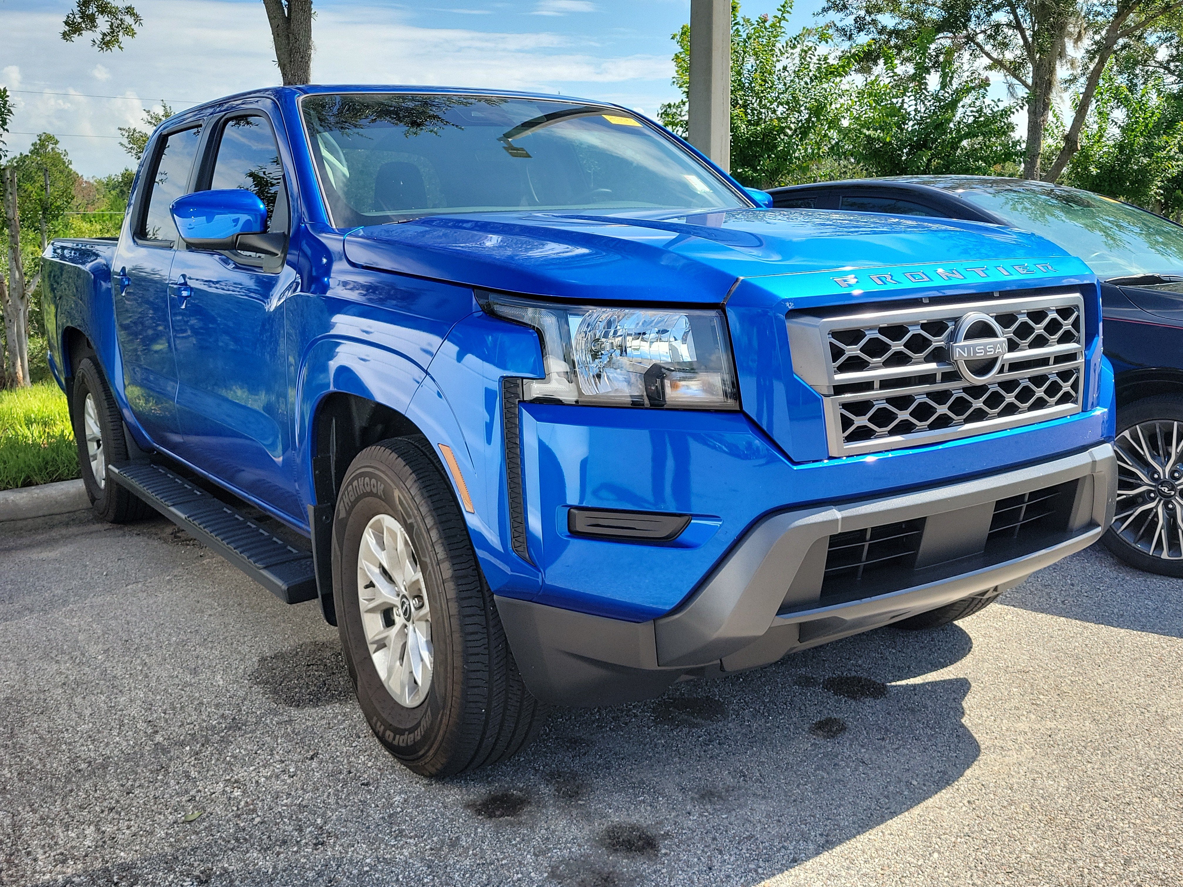 2024 Nissan Frontier SV