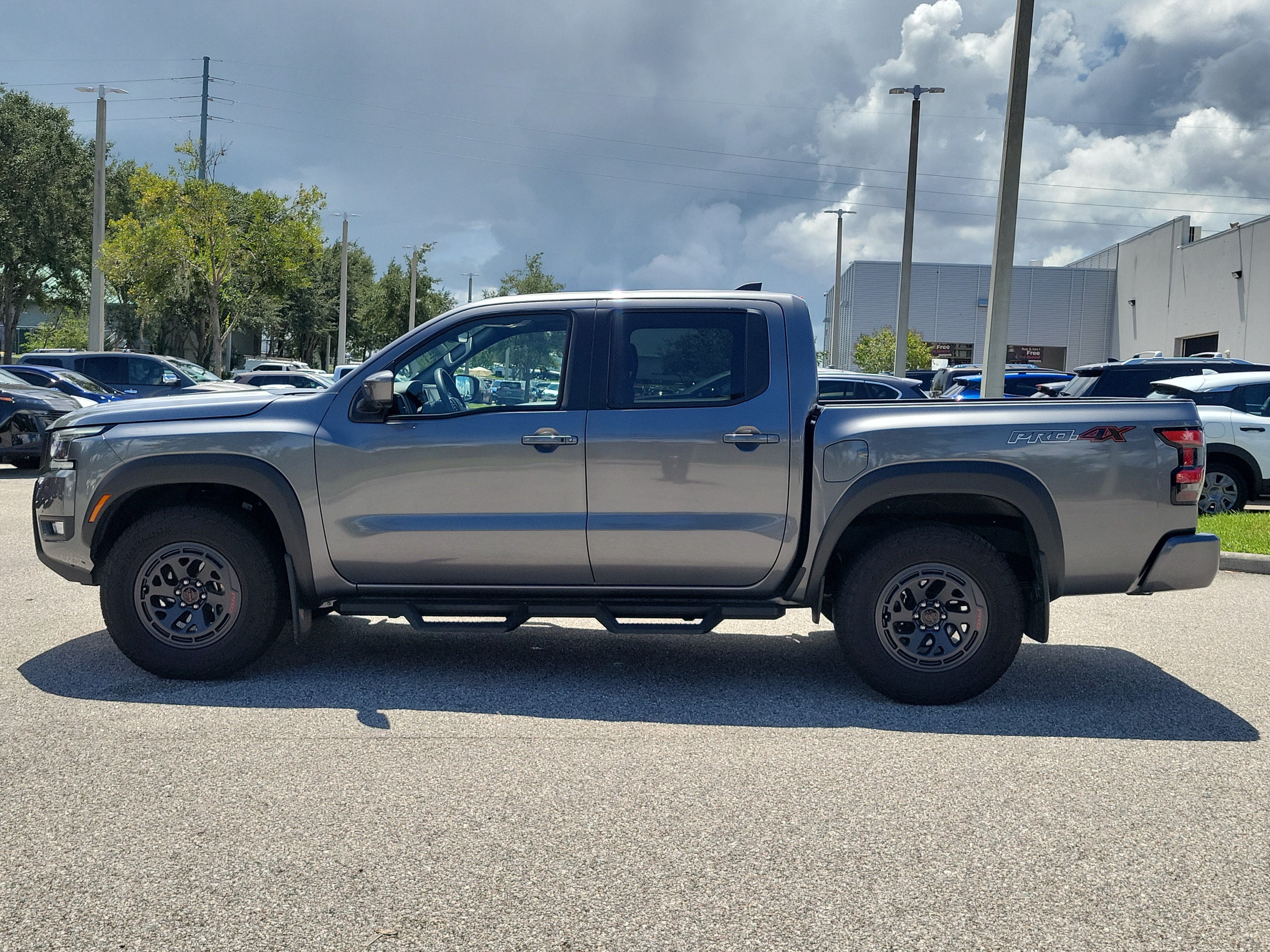 2025 Nissan Frontier PRO-4X