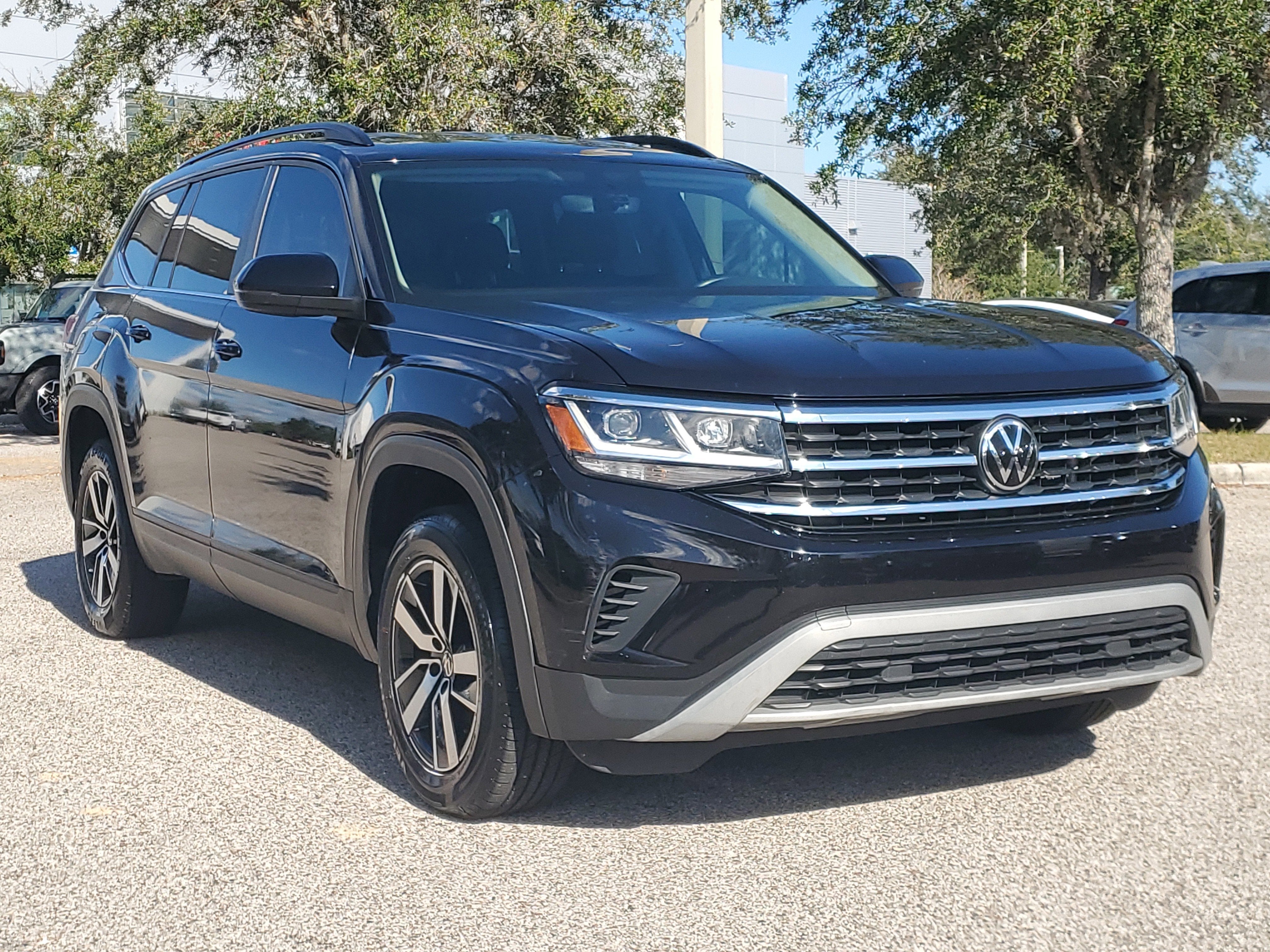 2023 Volkswagen Atlas 2.0T SE