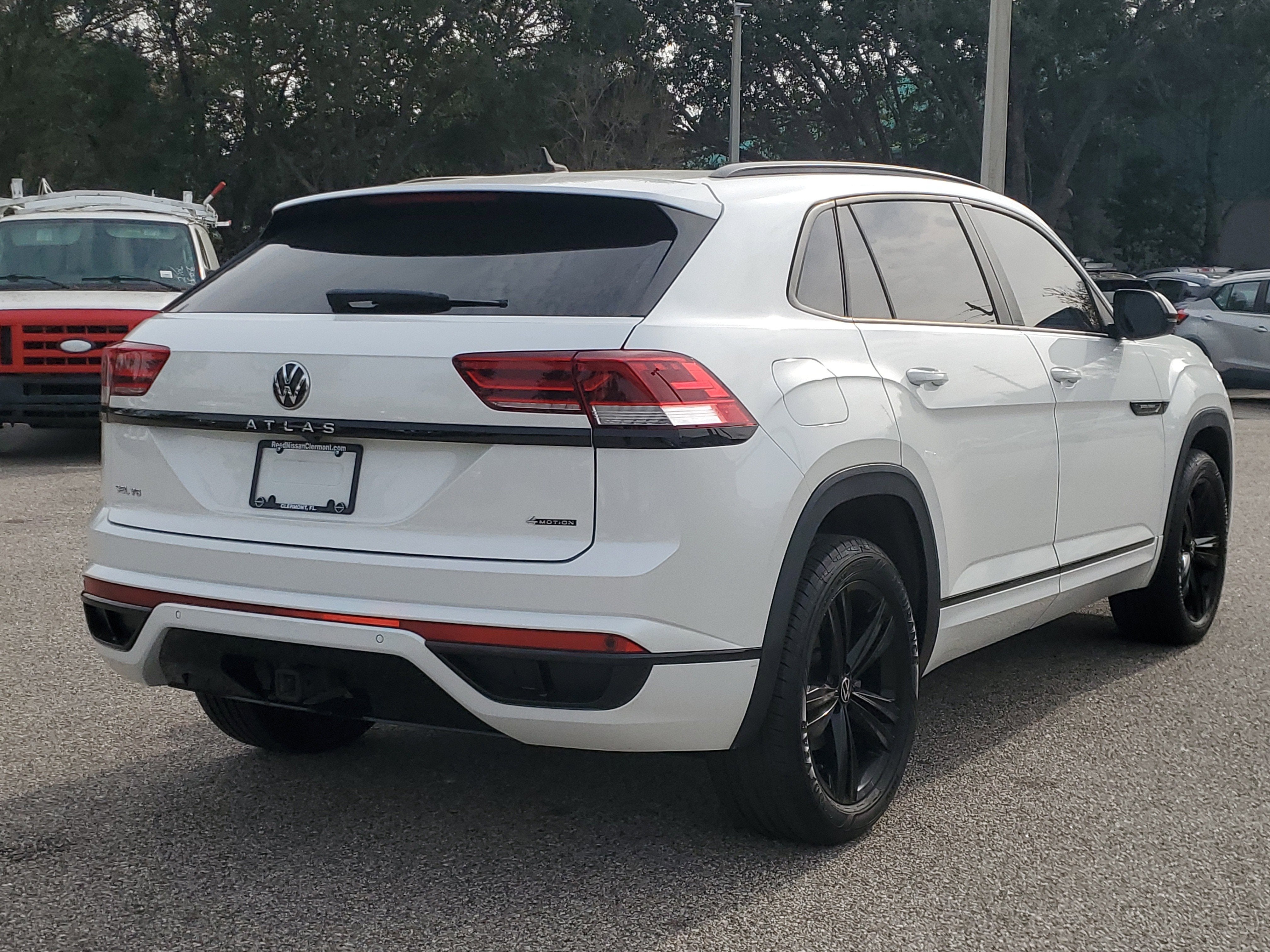 2023 Volkswagen Atlas Cross Sport 3.6L V6 SEL R-Line Black