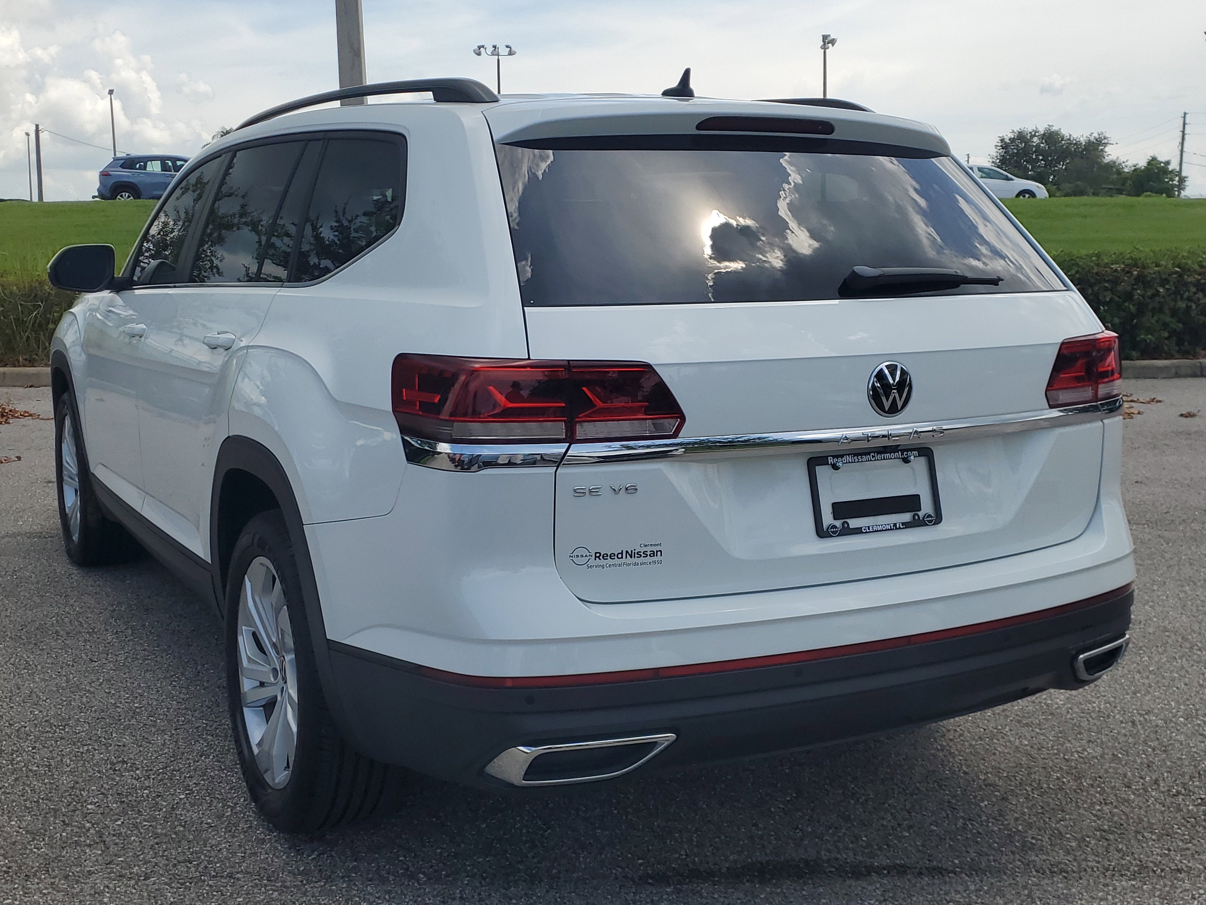 2022 Volkswagen Atlas 3.6L V6 SE w/Technology