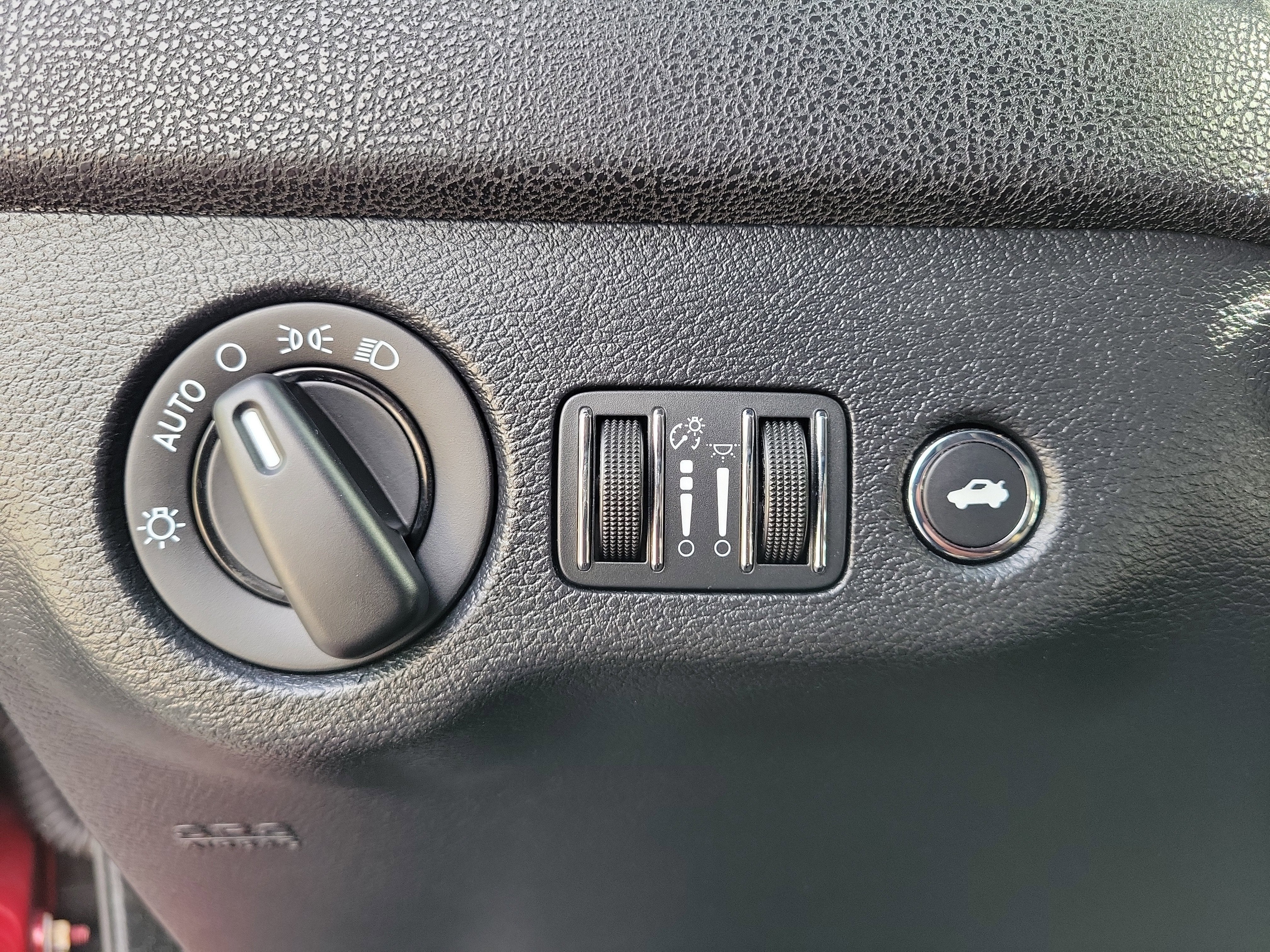 2014 Chrysler 300 Base