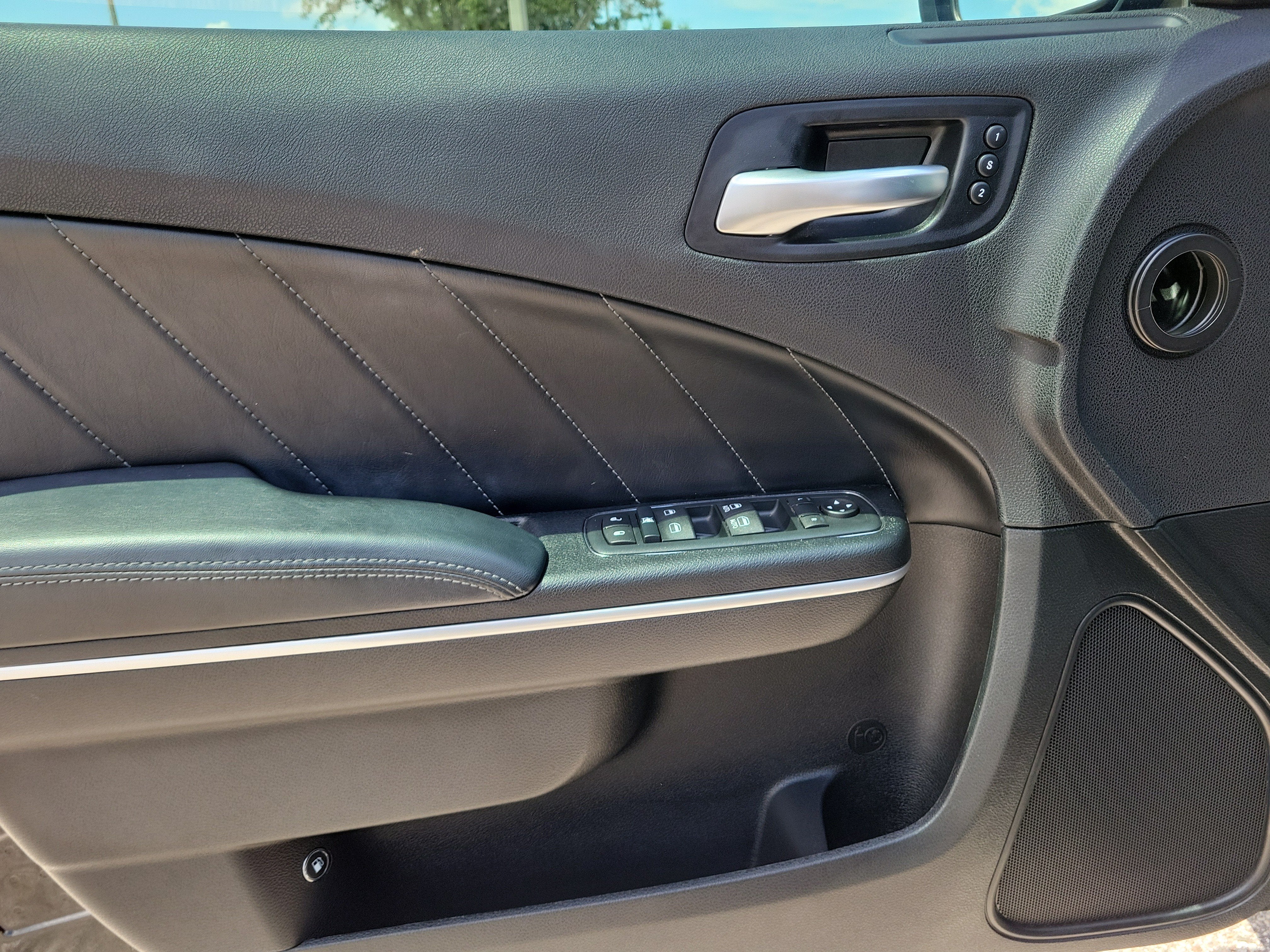 2016 Dodge Charger Road/Track