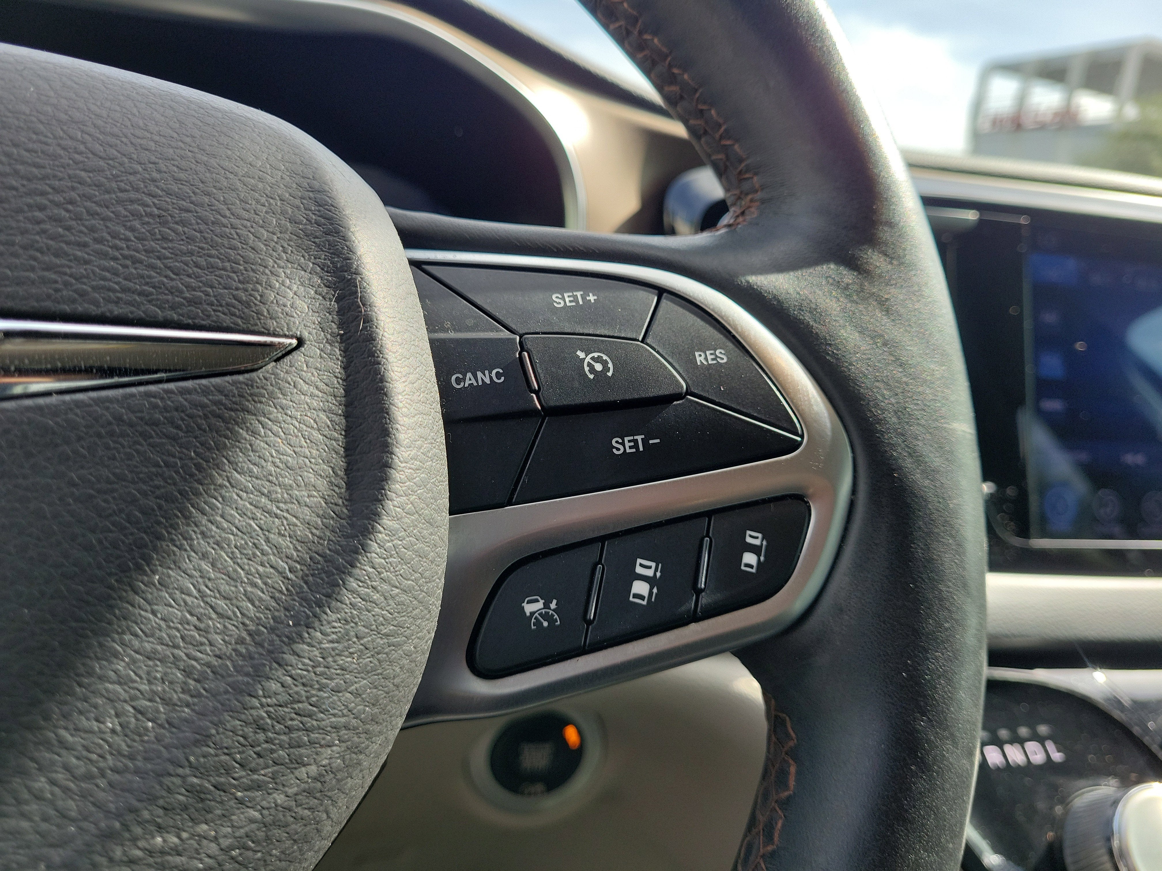 2017 Chrysler Pacifica Touring-L Plus