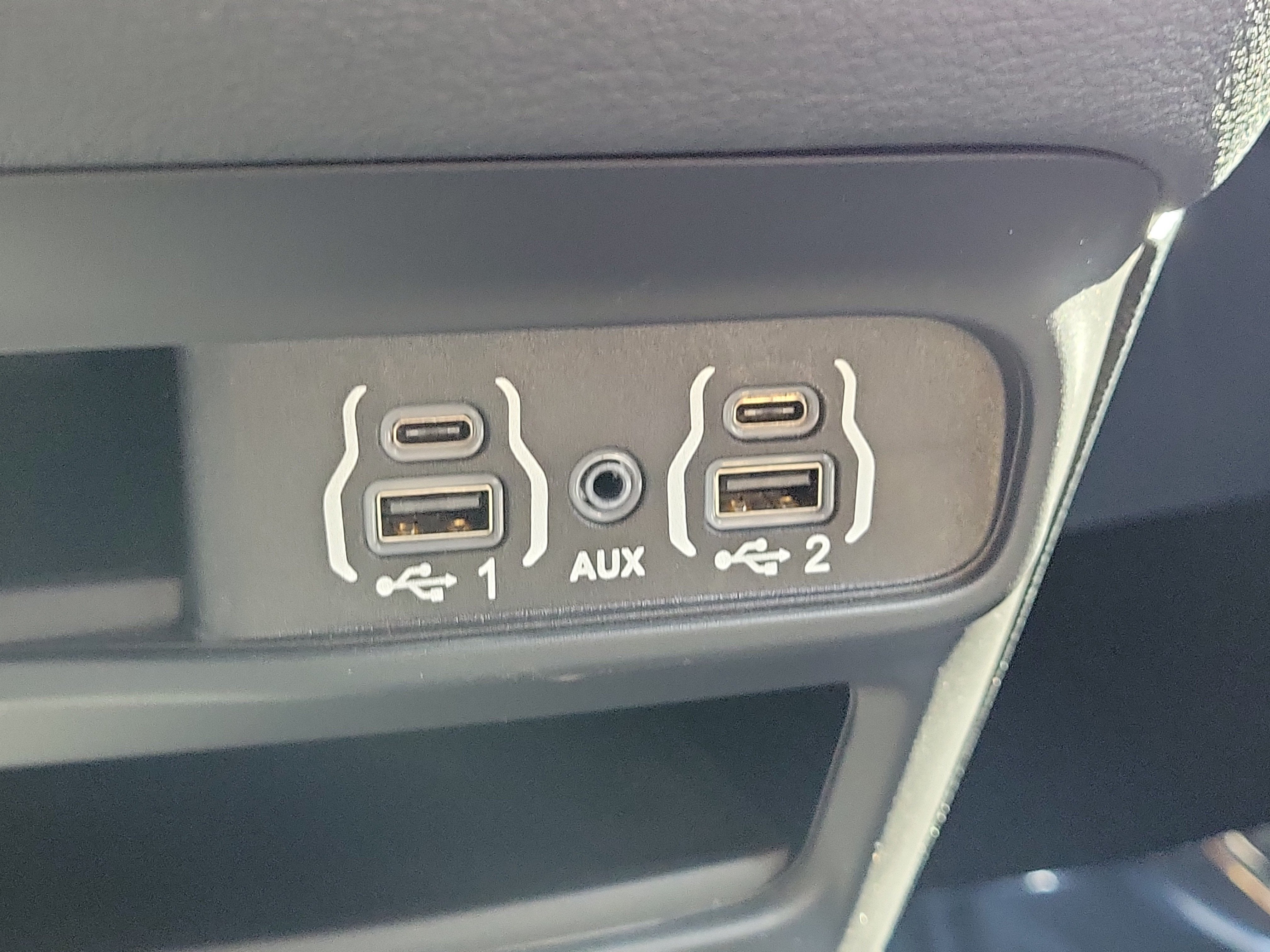 2024 Chrysler Pacifica Hybrid S Appearance Pkg