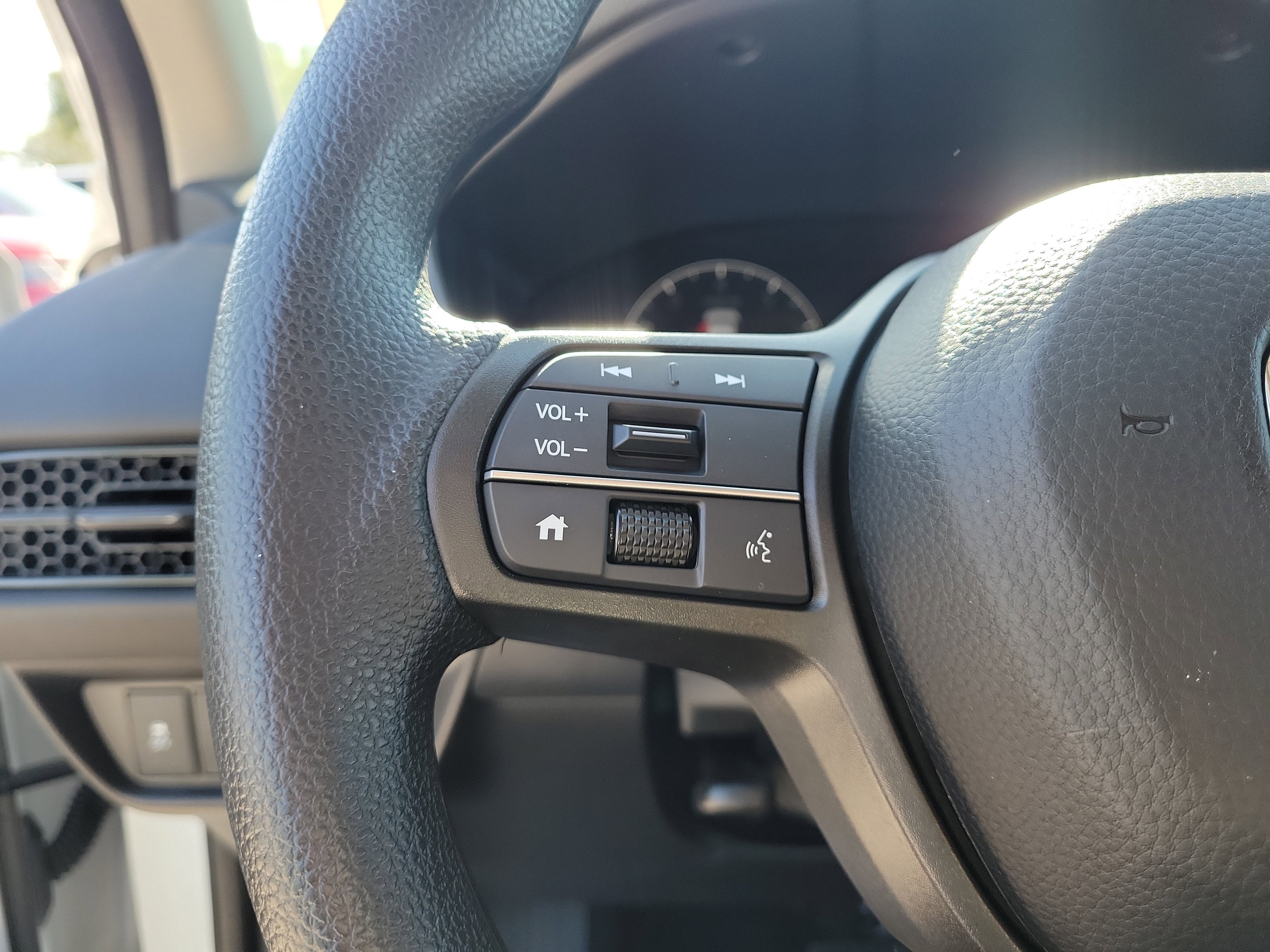 2026 Honda HR-V LX