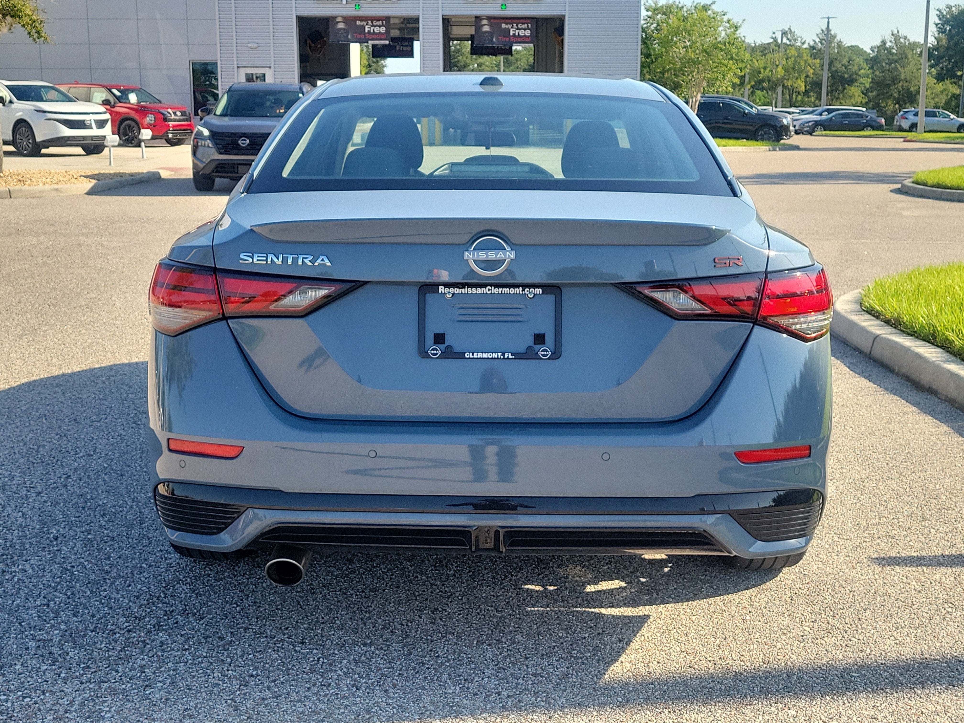 2025 Nissan Sentra SR
