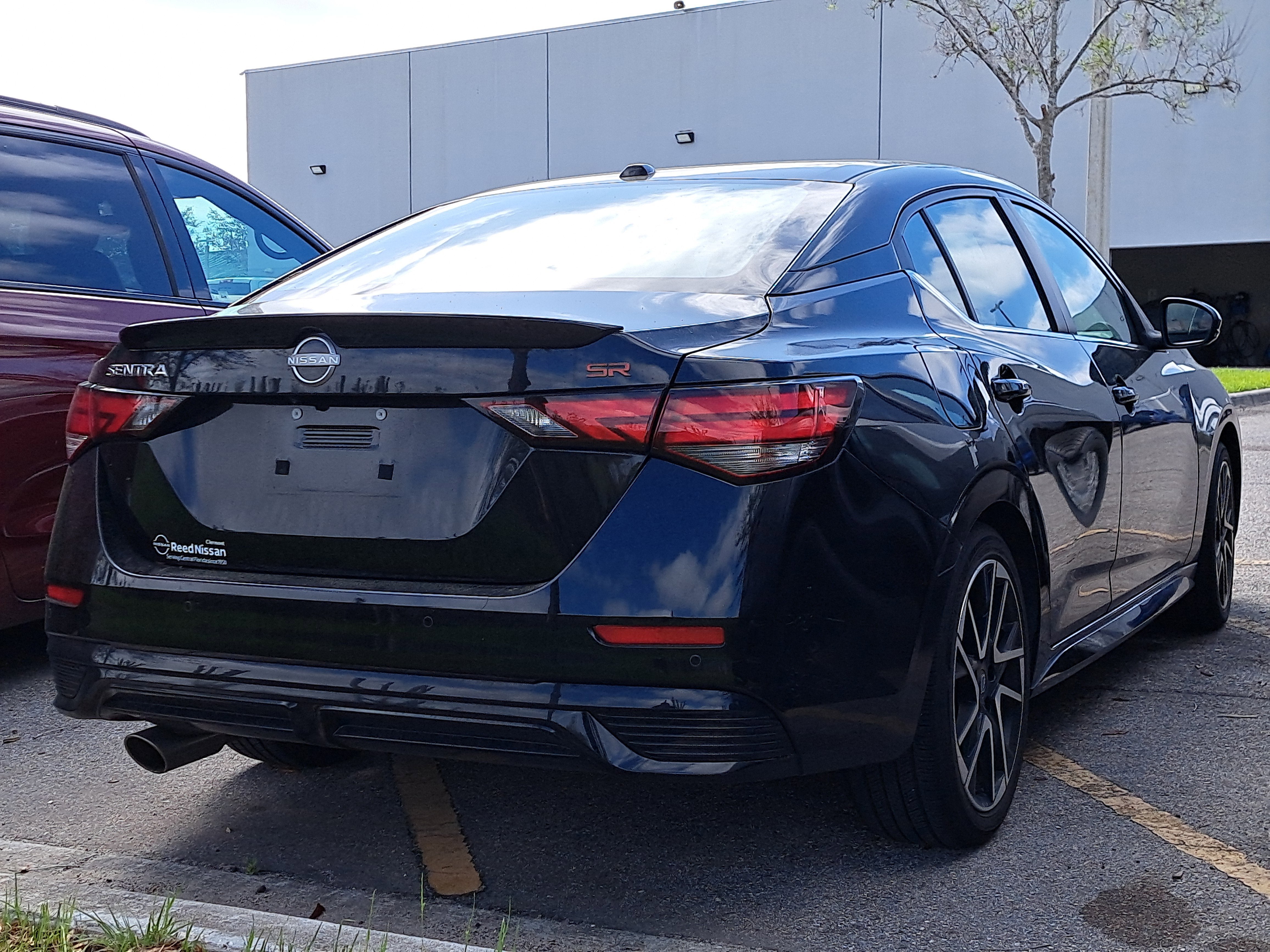 2025 Nissan Sentra SR