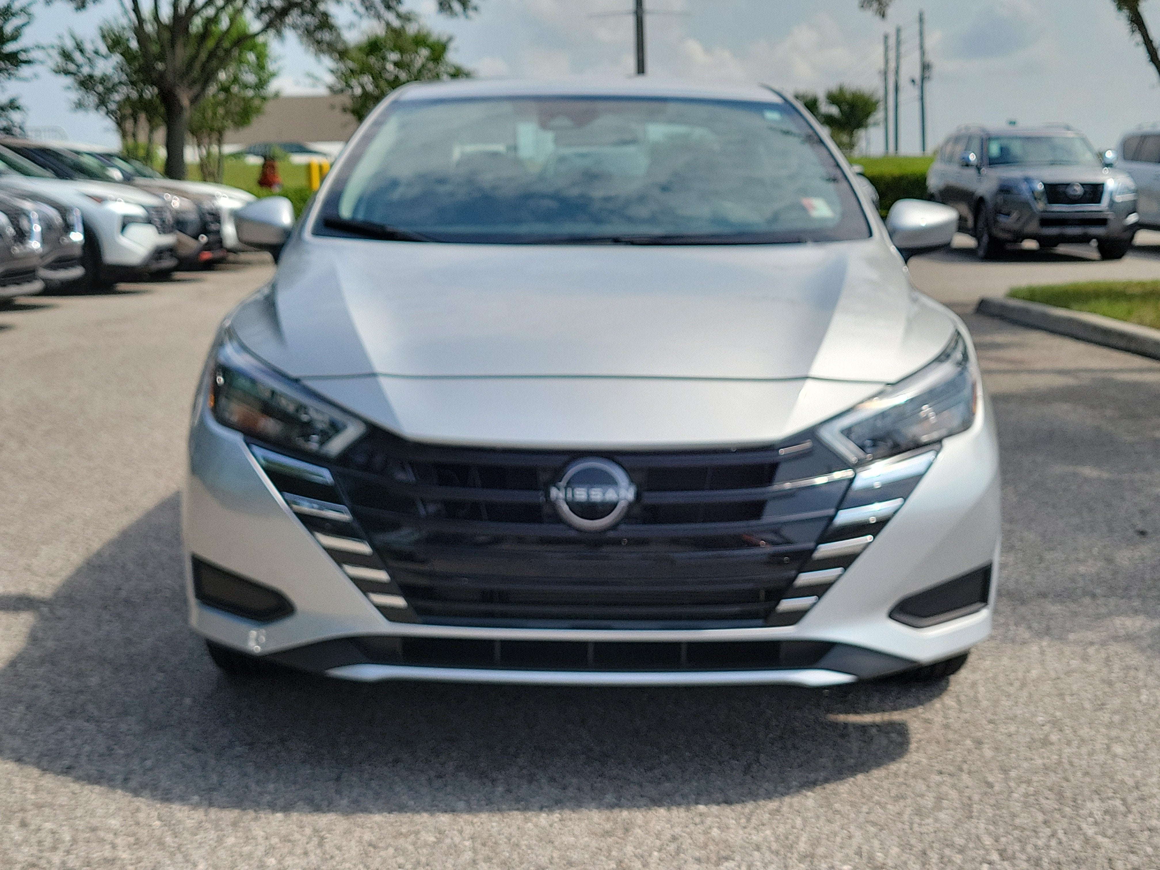 2025 Nissan Versa SV