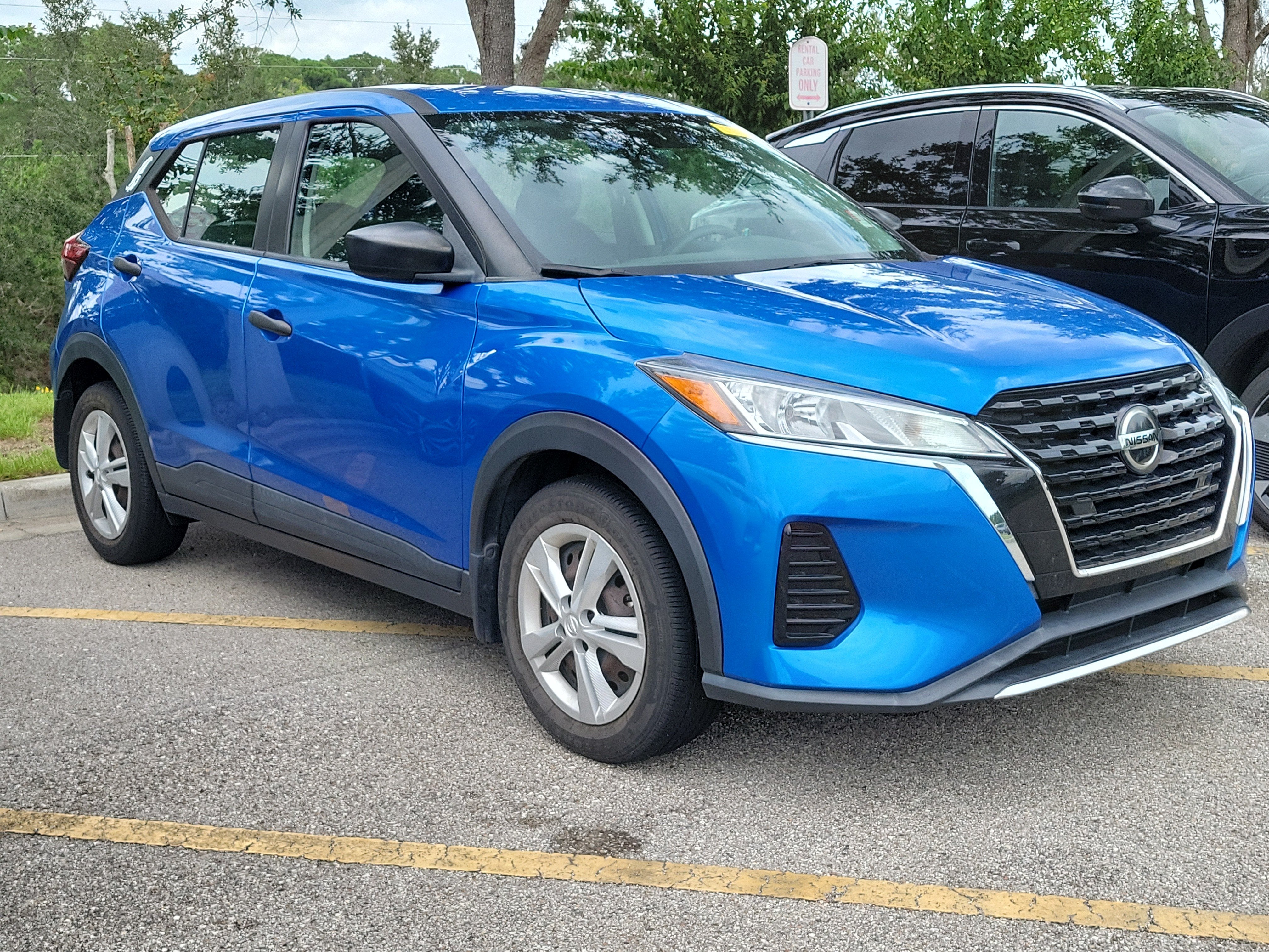2021 Nissan Kicks S