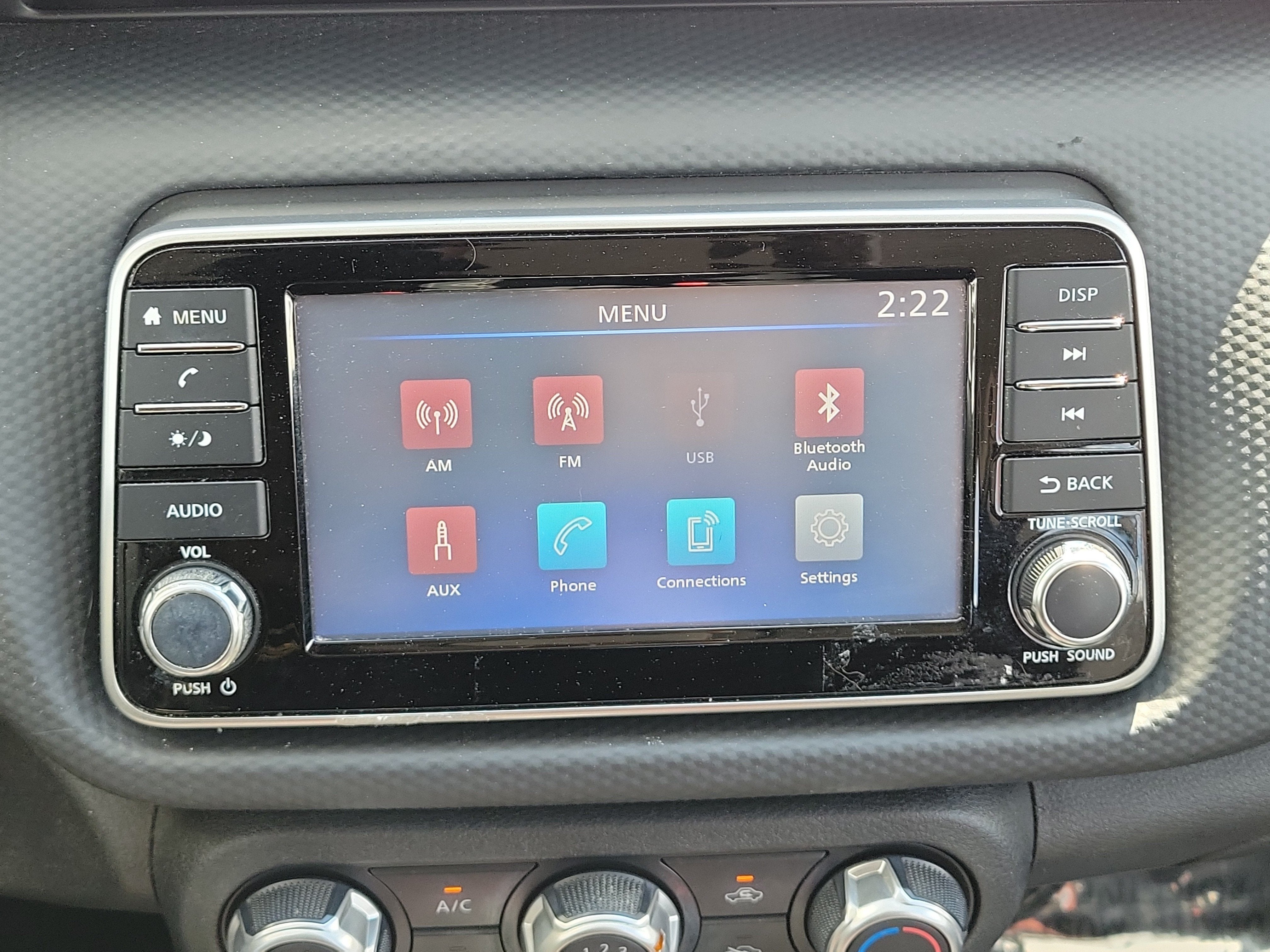 2021 Nissan Kicks S