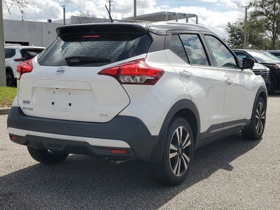 2019 Nissan Kicks SR