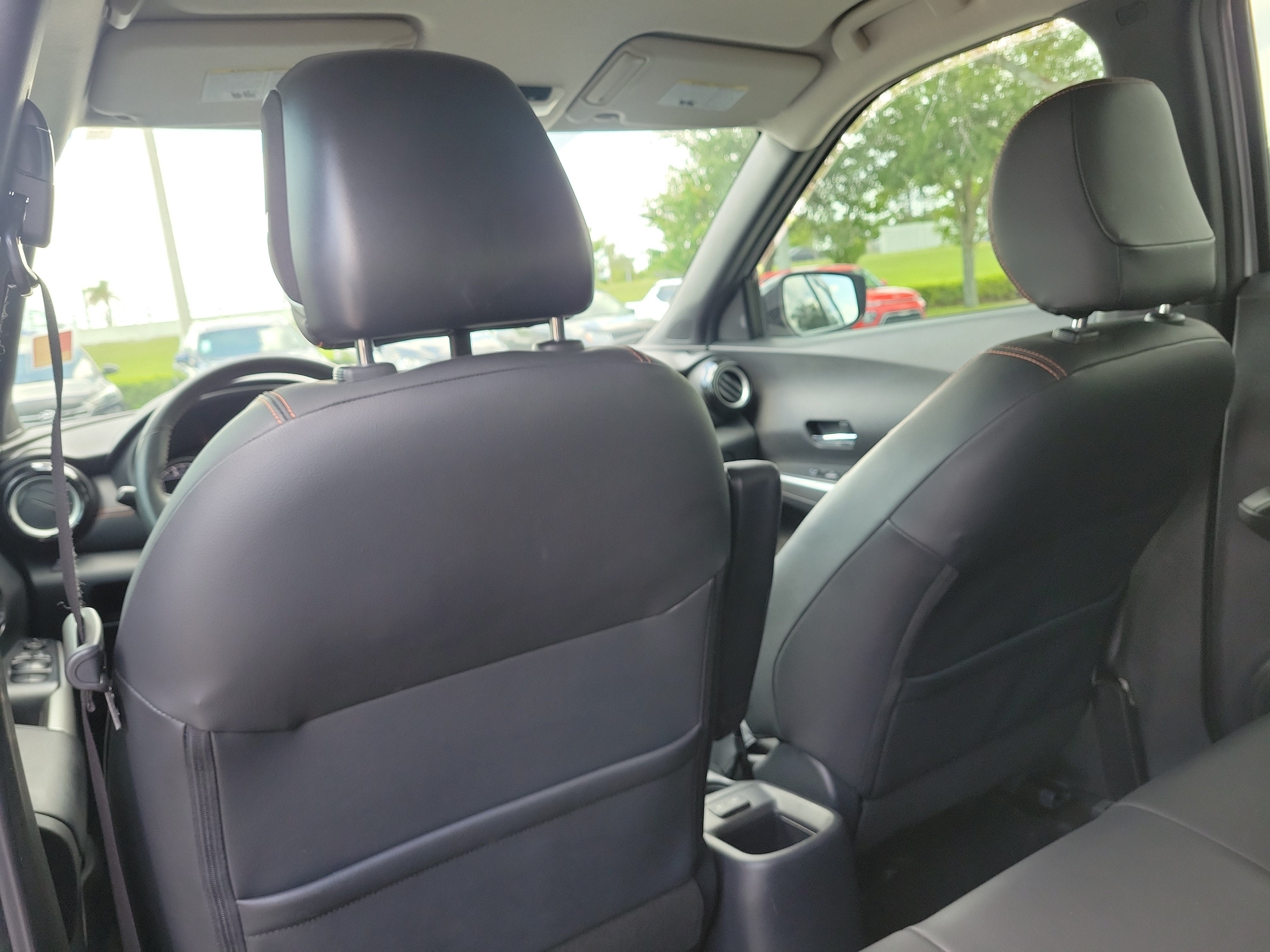 2019 Nissan Kicks SR