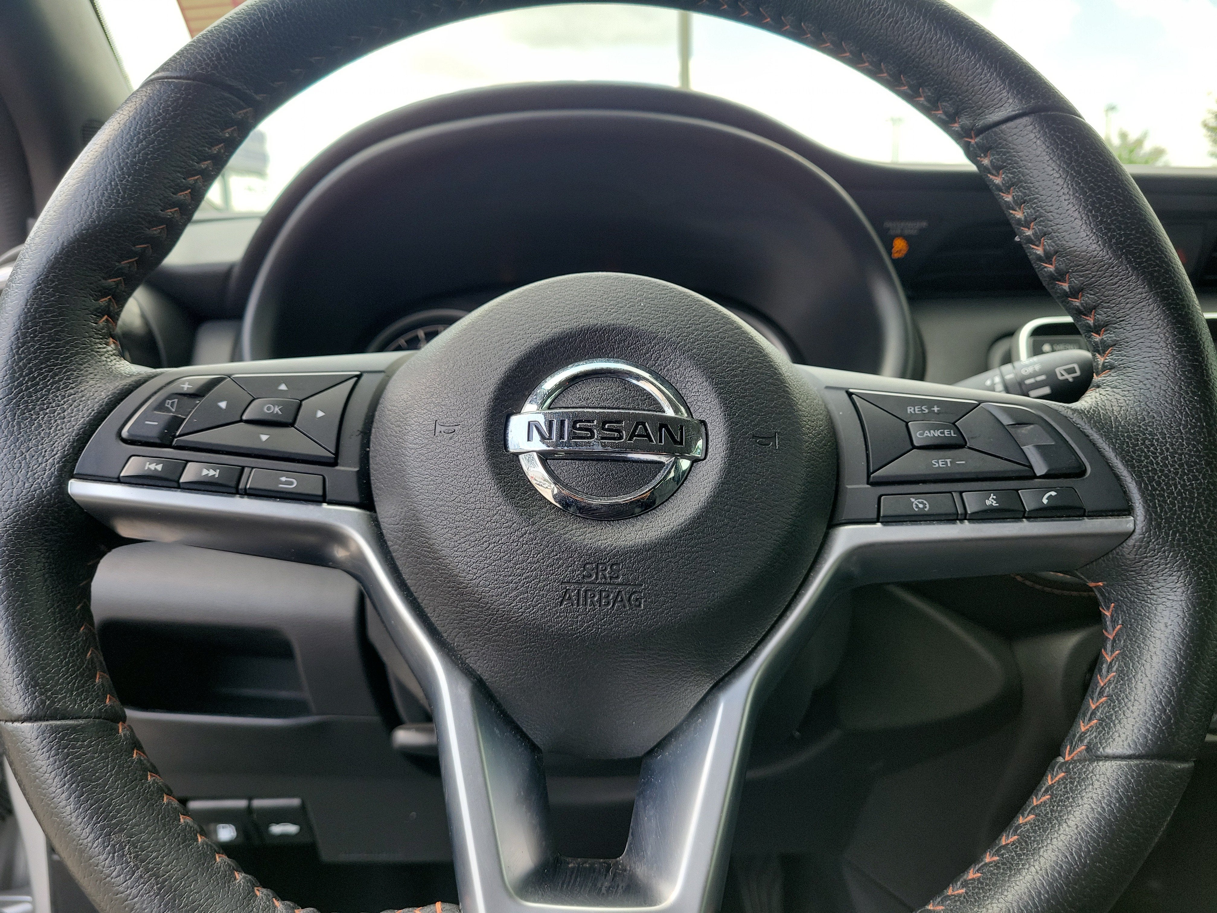 2019 Nissan Kicks SR