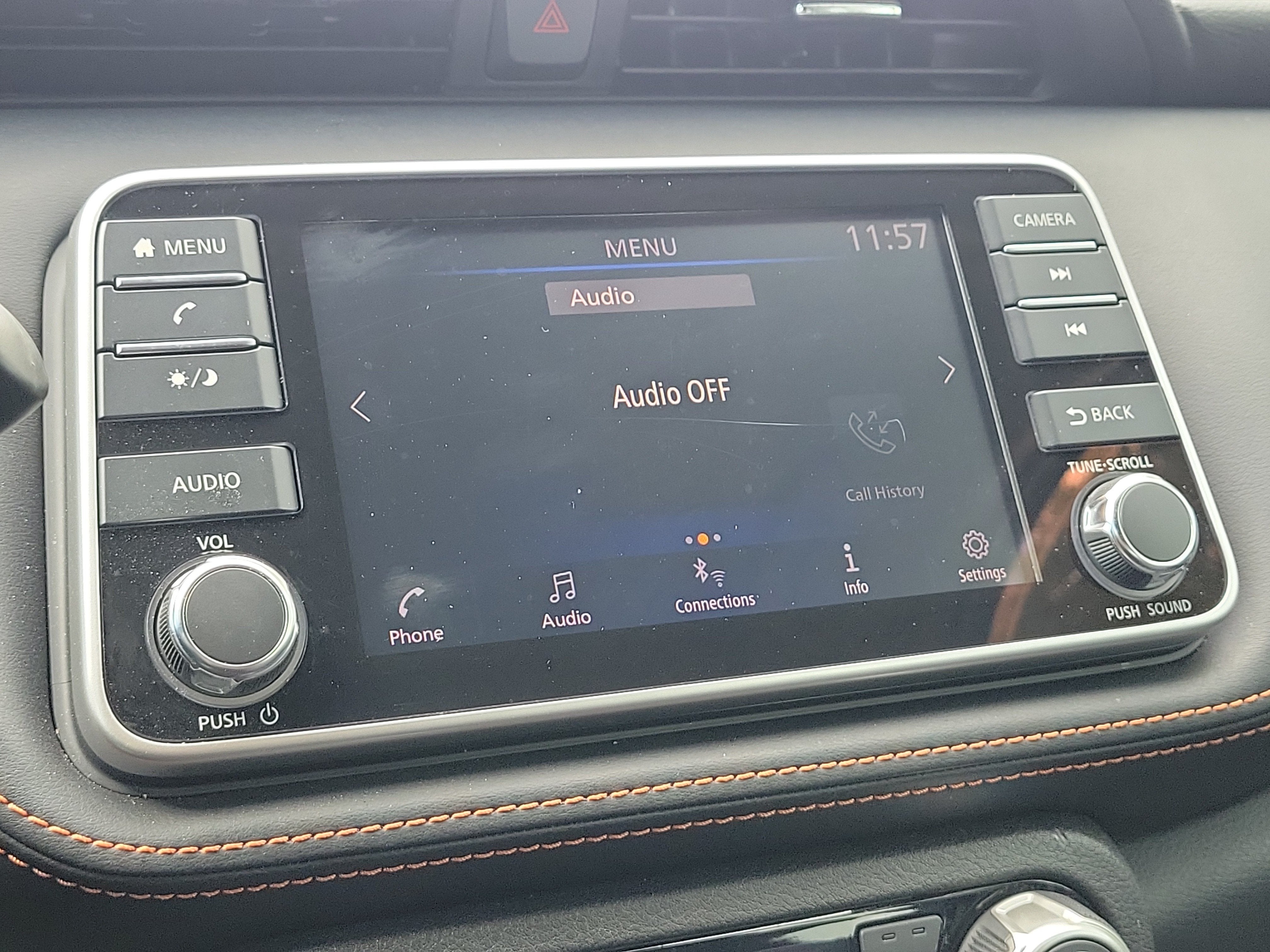 2019 Nissan Kicks SR