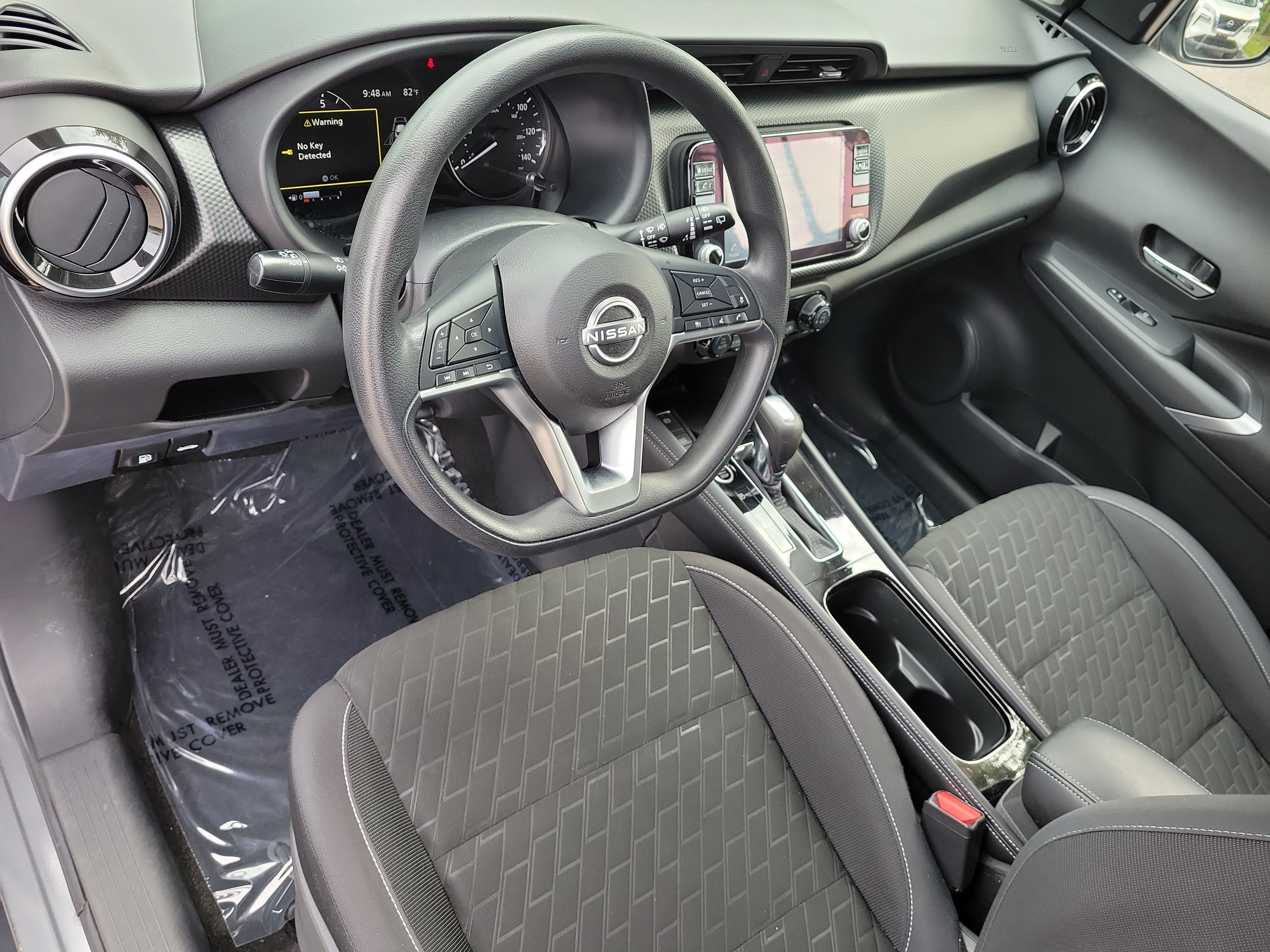 2022 Nissan Kicks SV