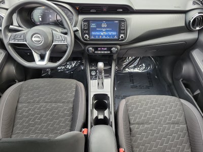 2022 Nissan Kicks SV