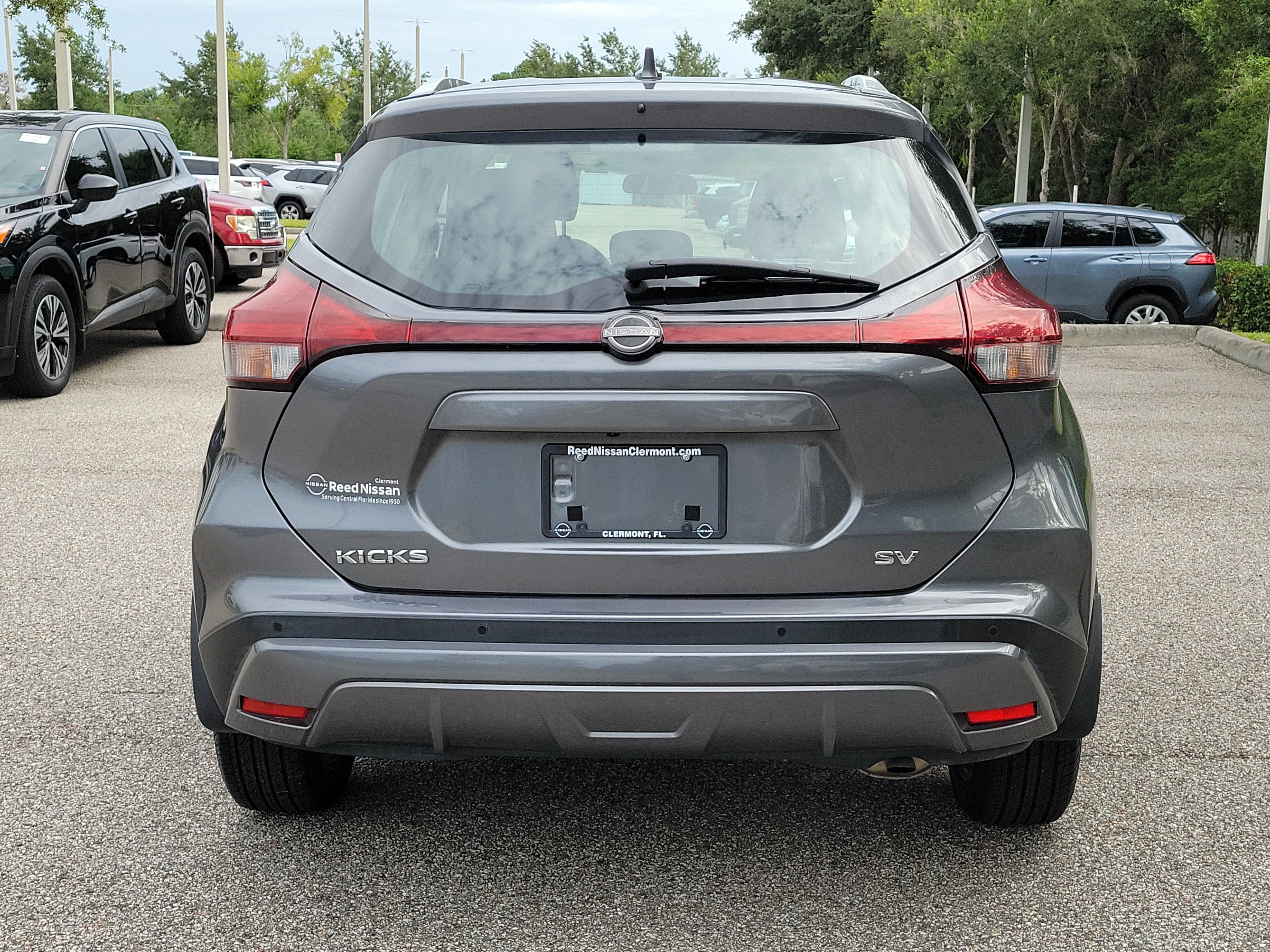 2022 Nissan Kicks SV