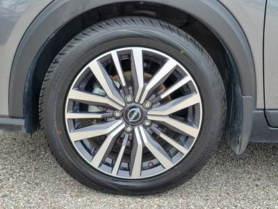 2022 Nissan Kicks SV