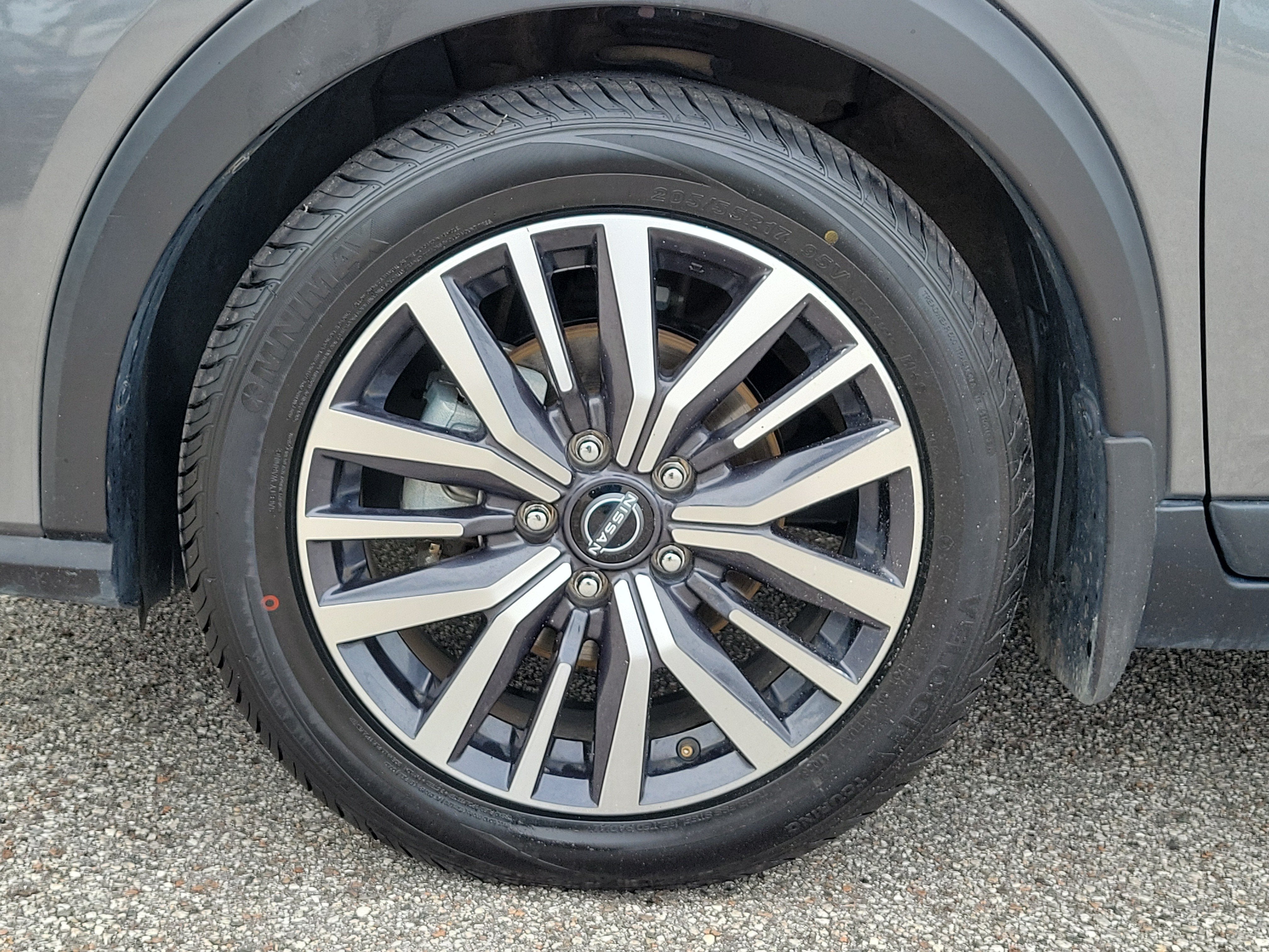 2022 Nissan Kicks SV