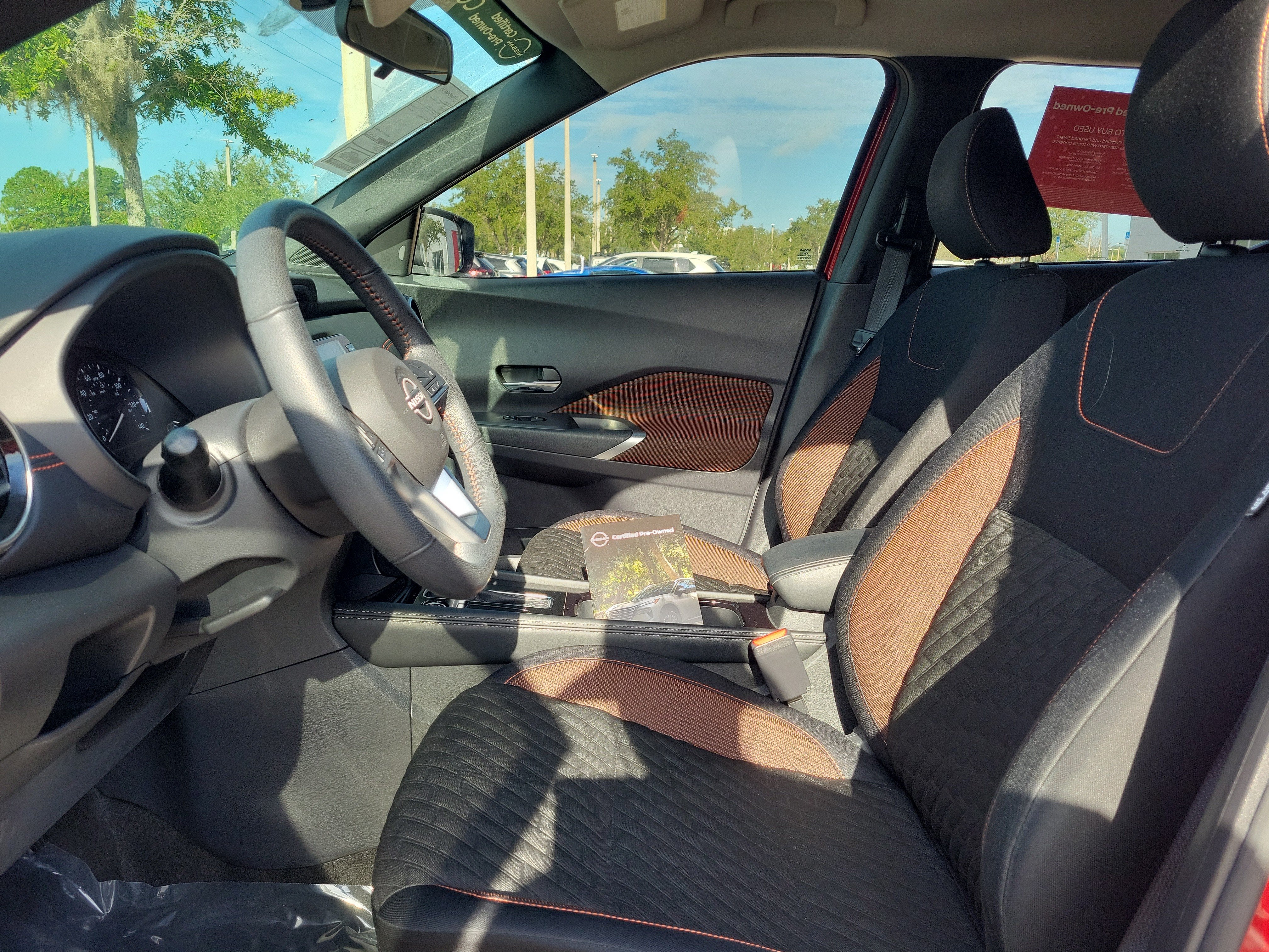 2023 Nissan Kicks SR