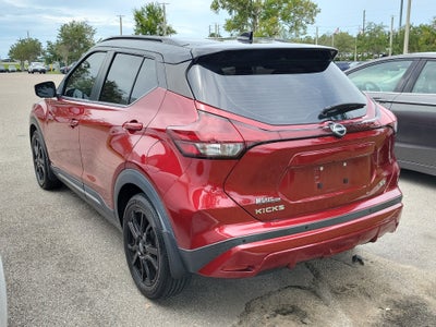 2023 Nissan Kicks SR