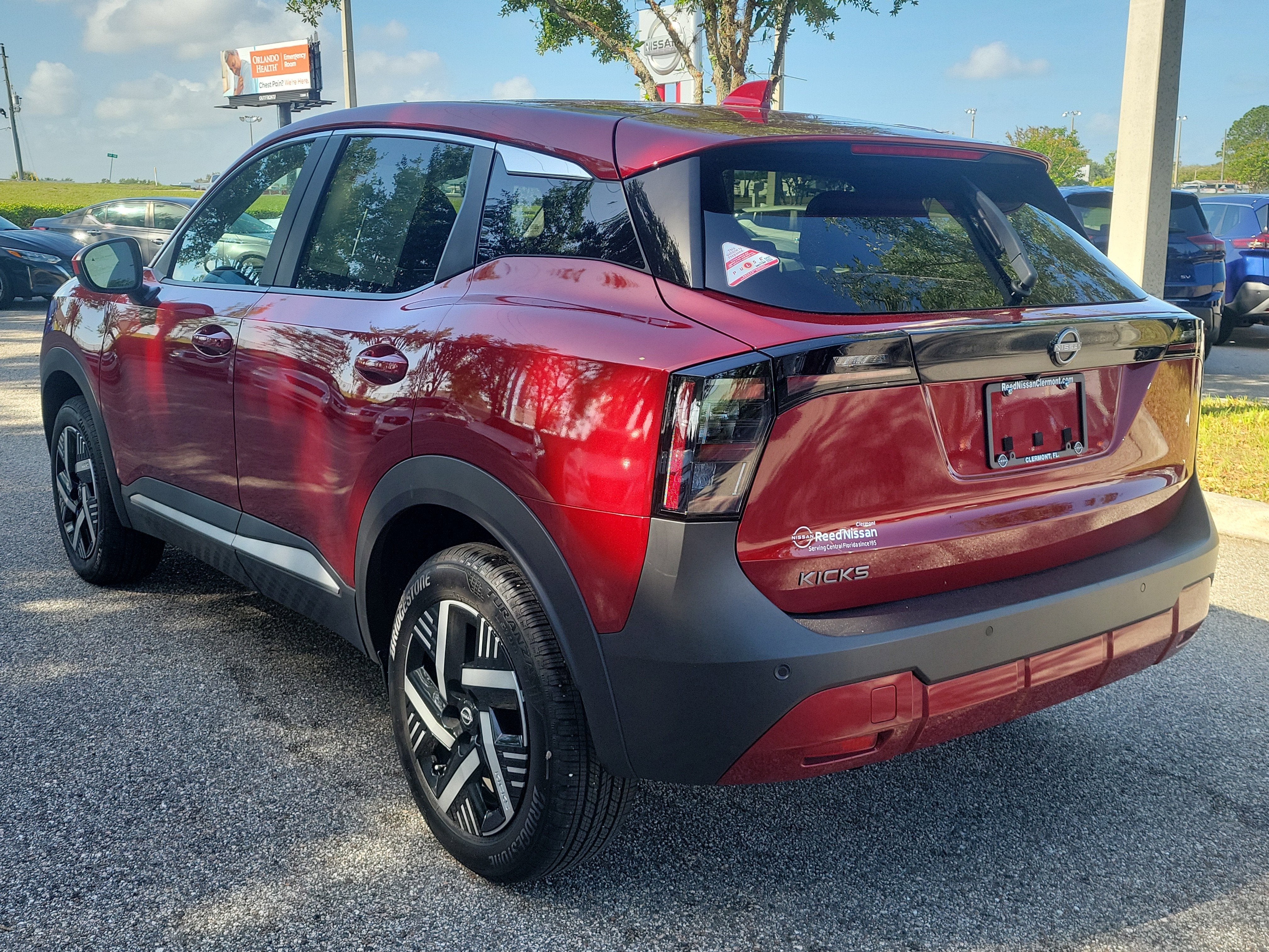 2025 Nissan Kicks SV