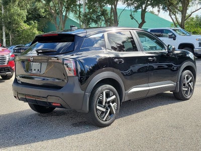 2025 Nissan Kicks SV
