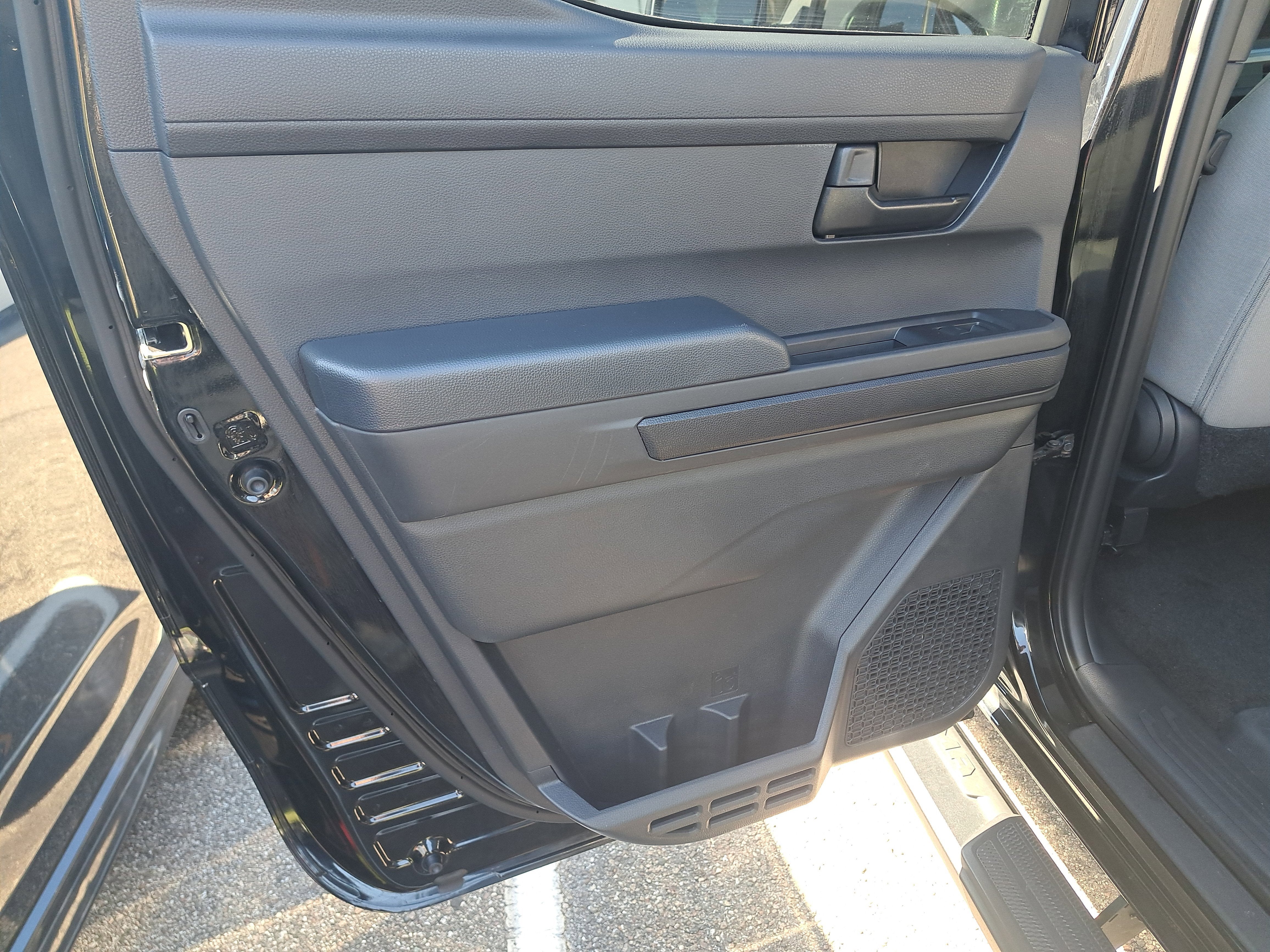 2025 Toyota Tacoma 2WD SR5