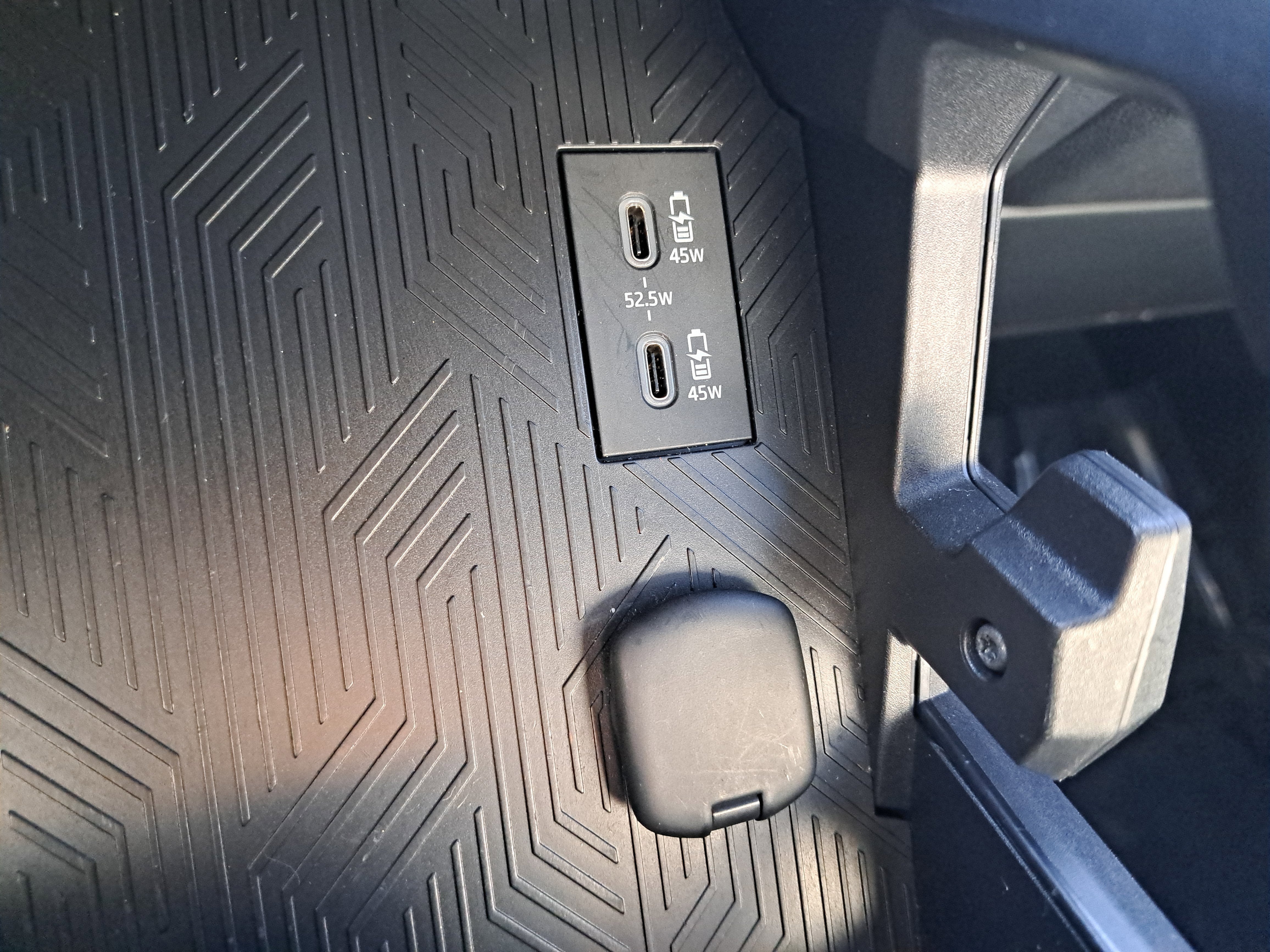 2025 Toyota Tacoma 2WD SR5