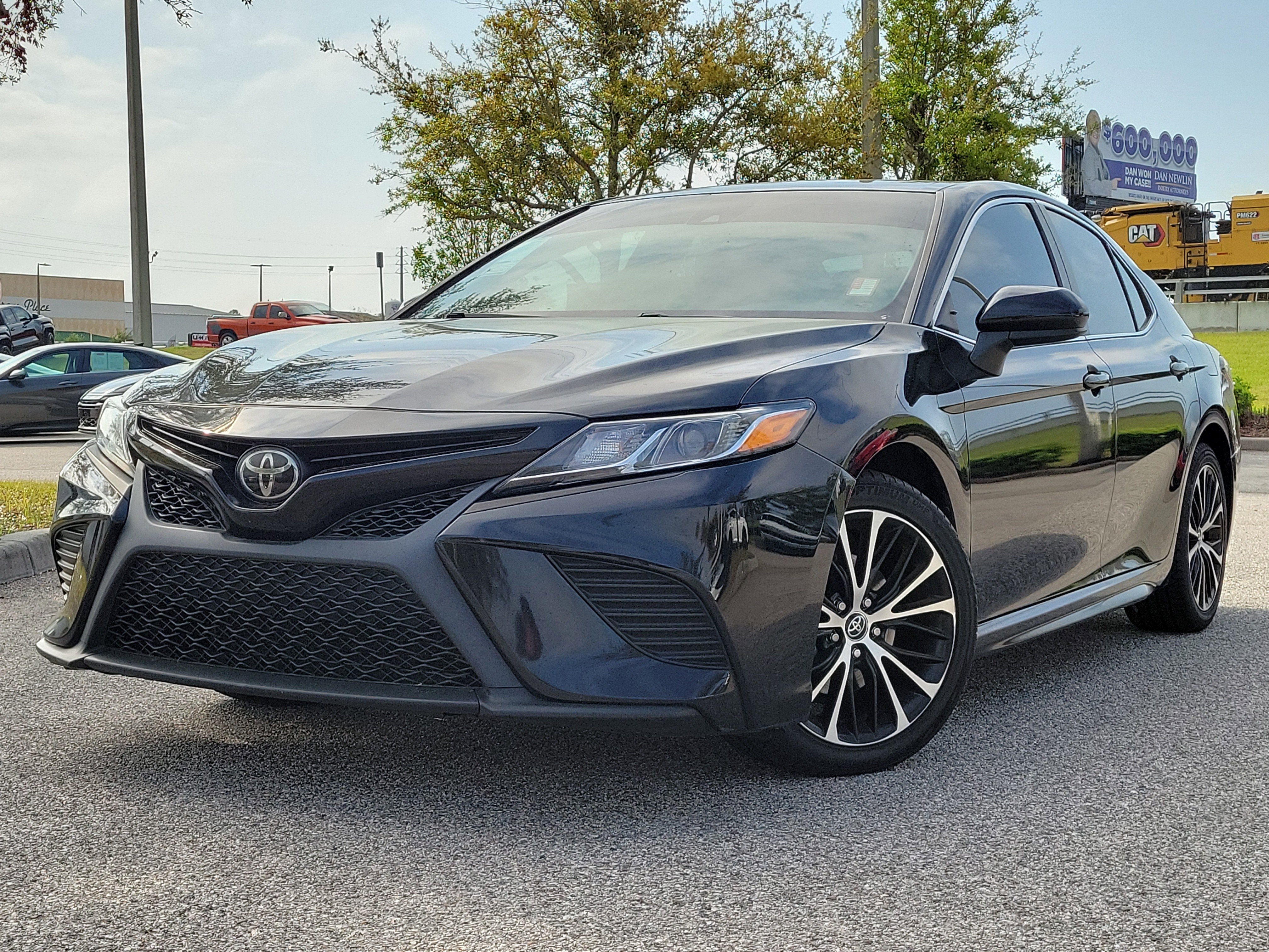 2019 Toyota Camry SE