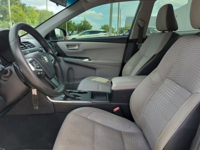 2015 Toyota Camry SE