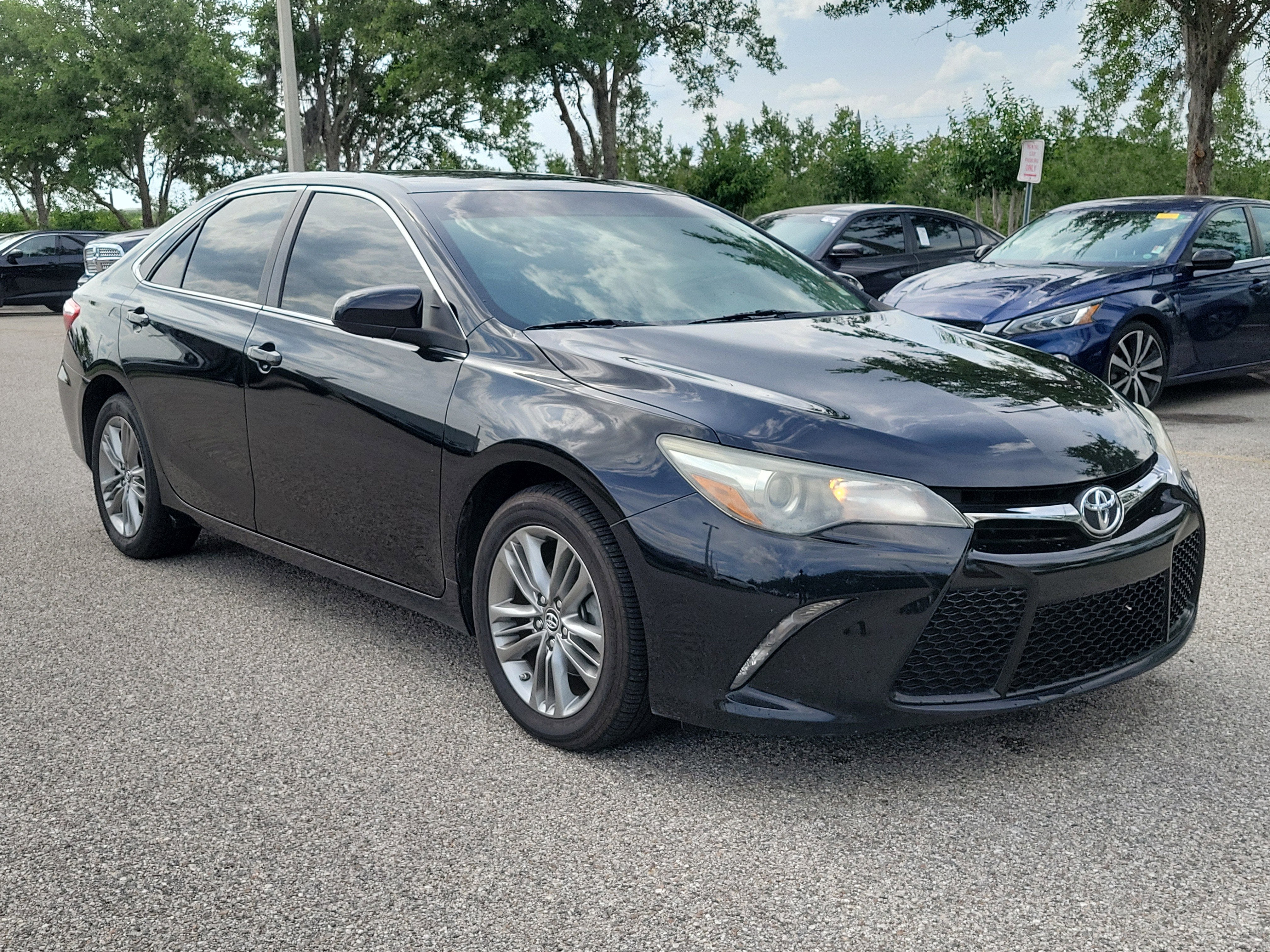 2015 Toyota Camry SE