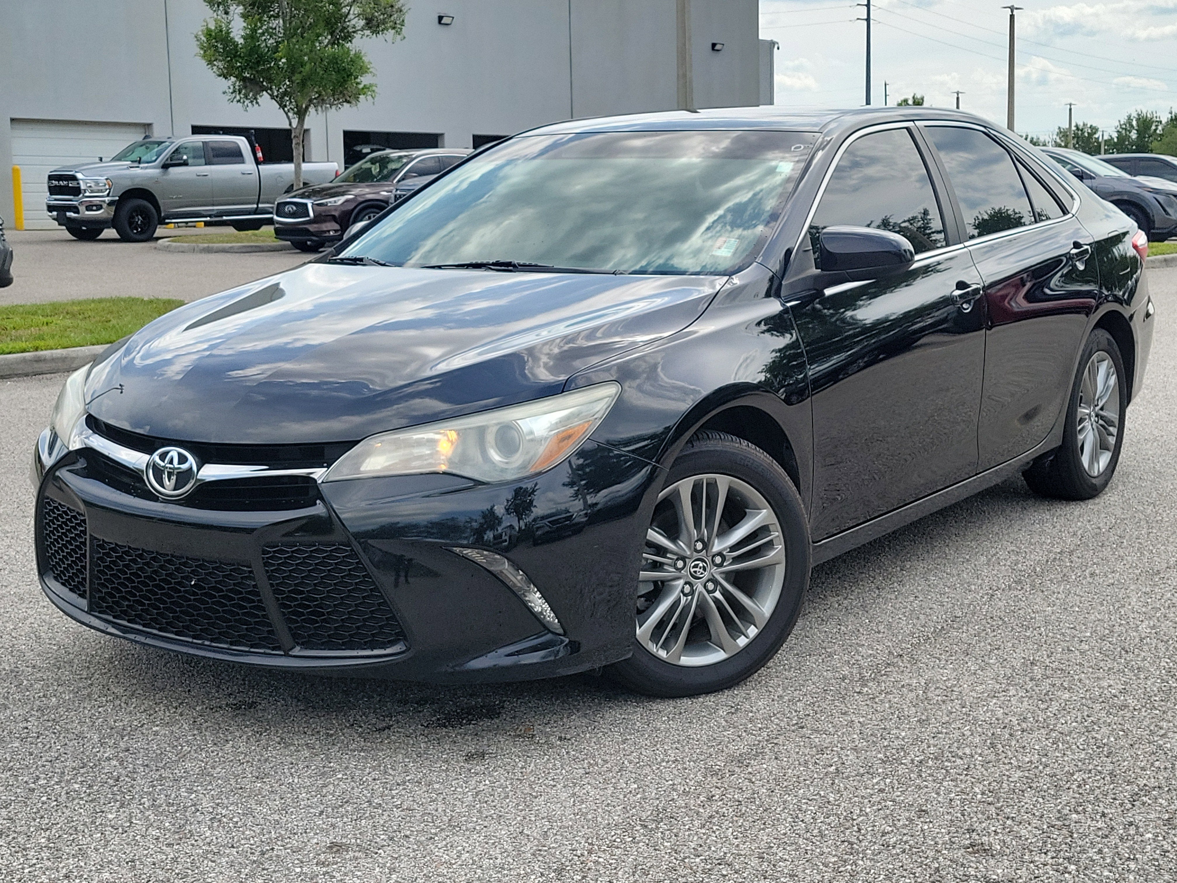 2015 Toyota Camry SE