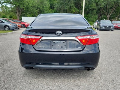 2015 Toyota Camry SE