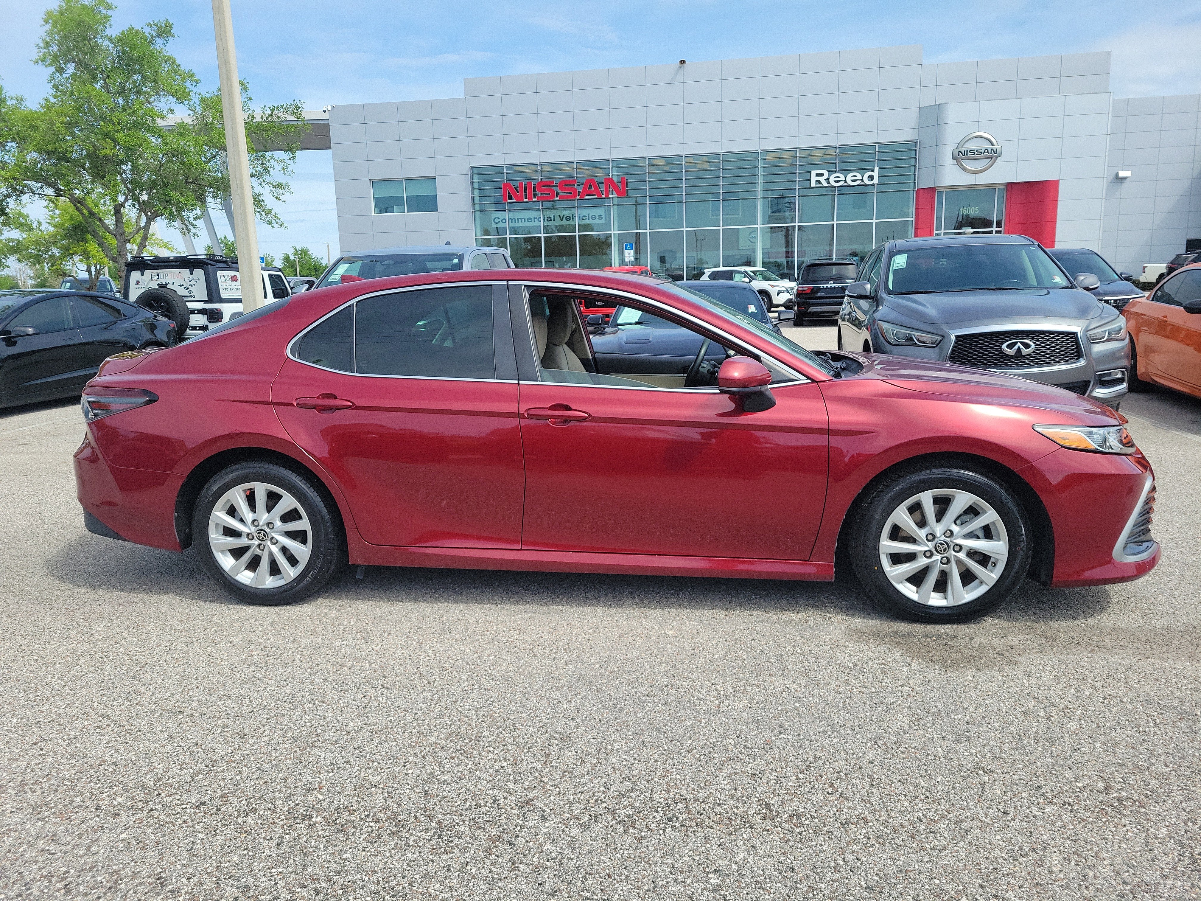 2022 Toyota Camry LE