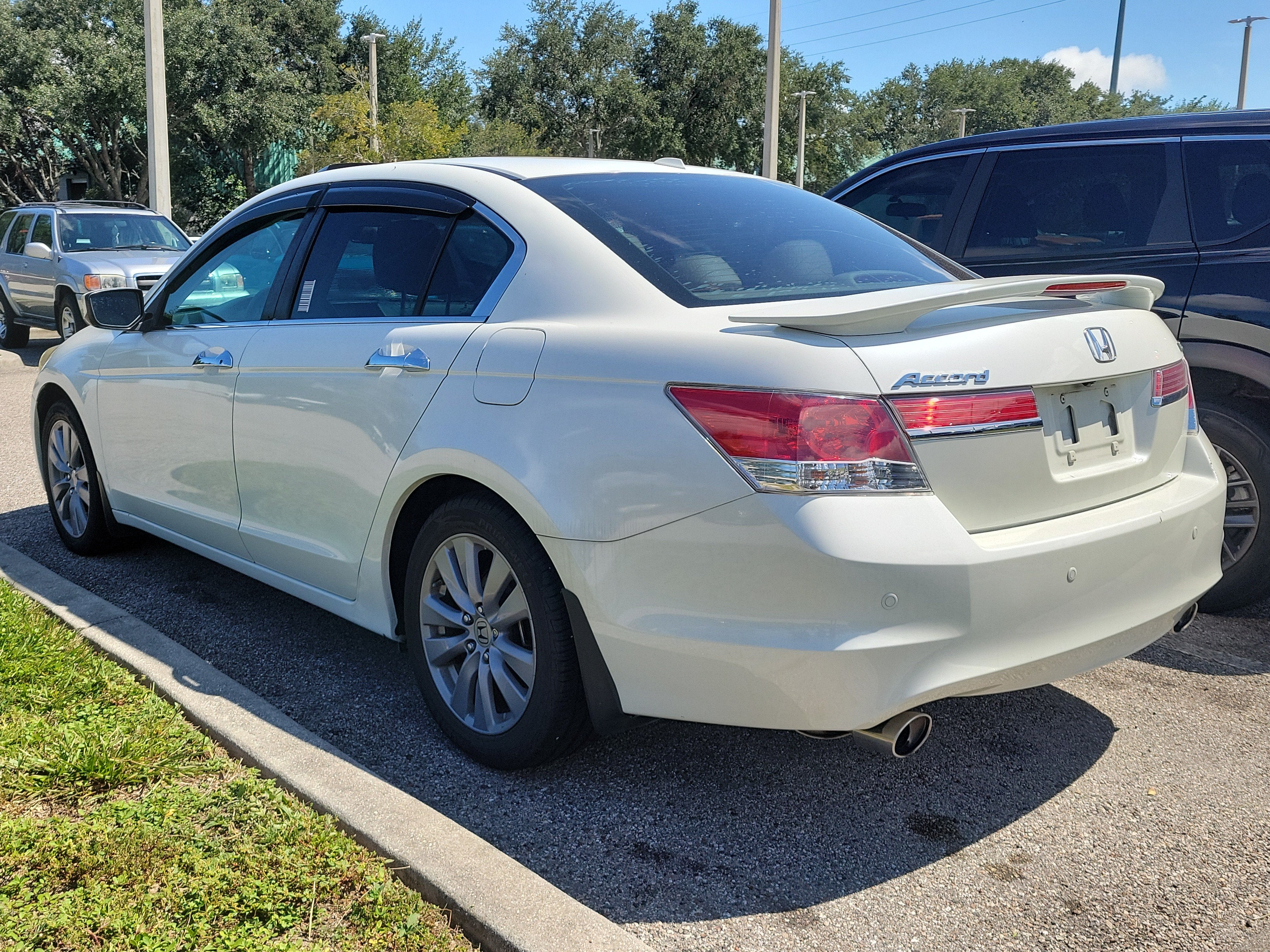 2011 Honda Accord Sdn EX-L