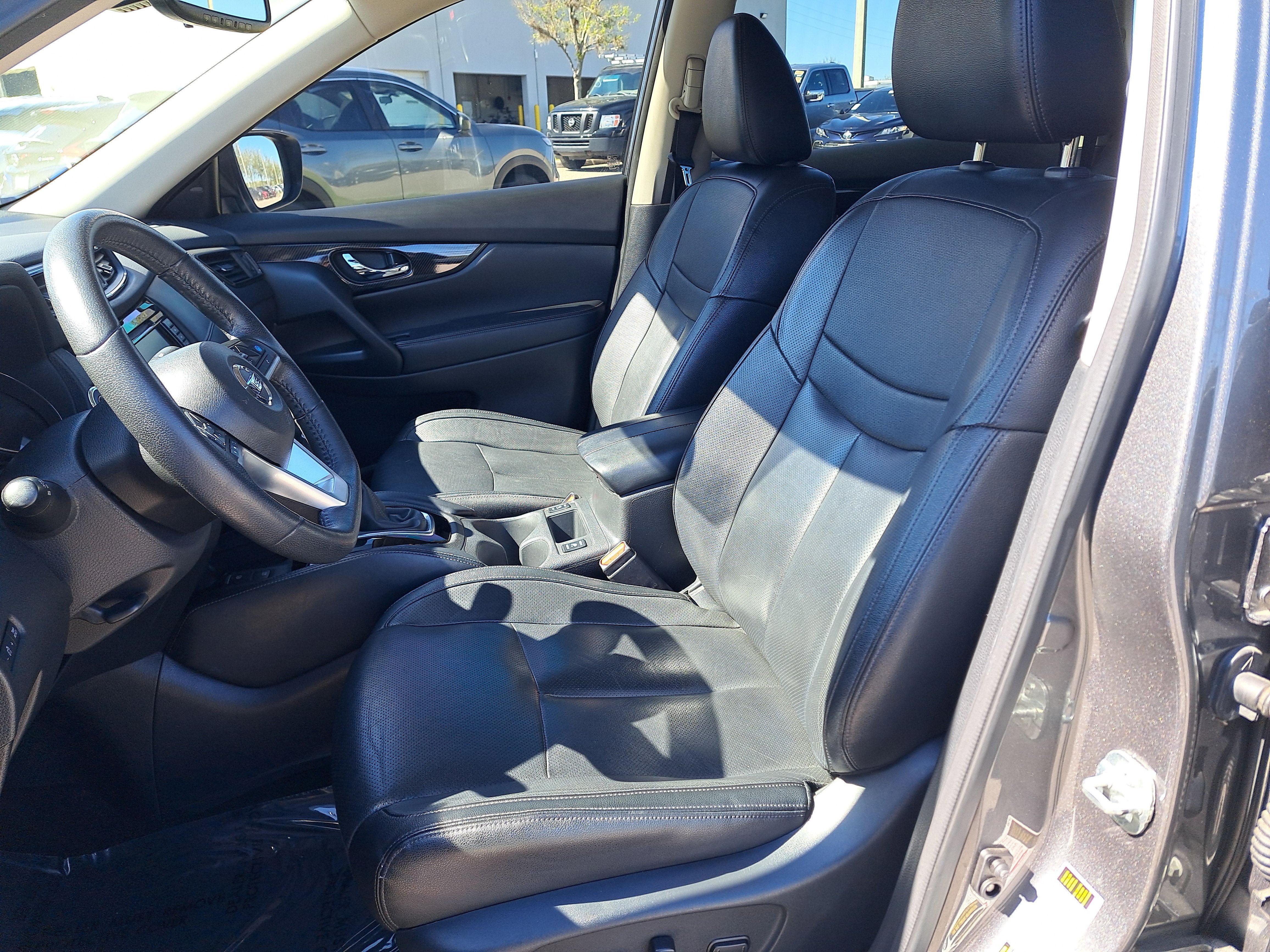 2020 Nissan Rogue SL